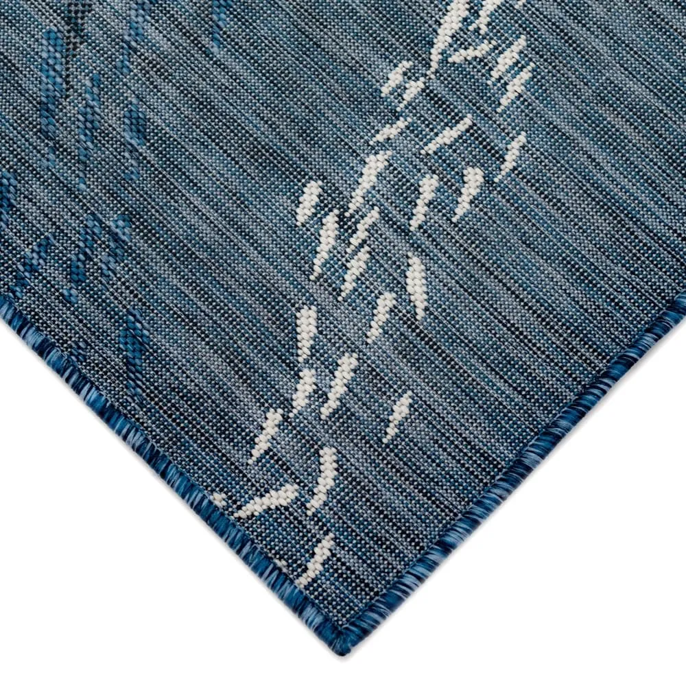 Liora Manne Carmel School Of Fish Indoor/Outdoor Area Rug