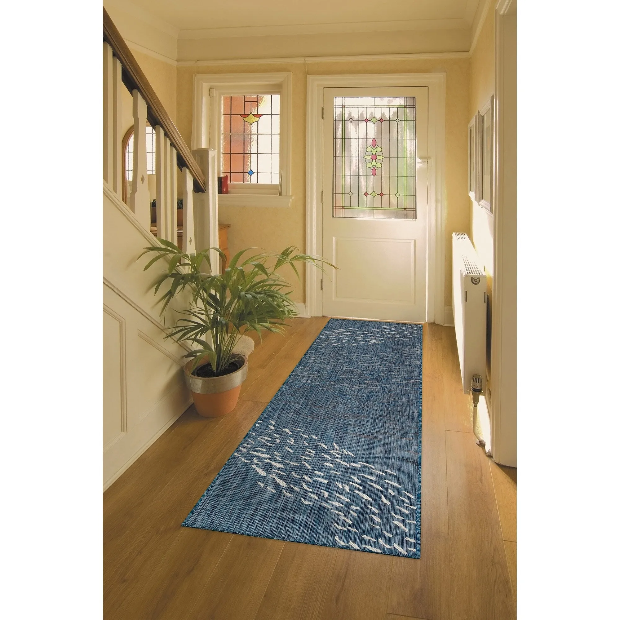 Liora Manne Carmel School Of Fish Indoor/Outdoor Area Rug