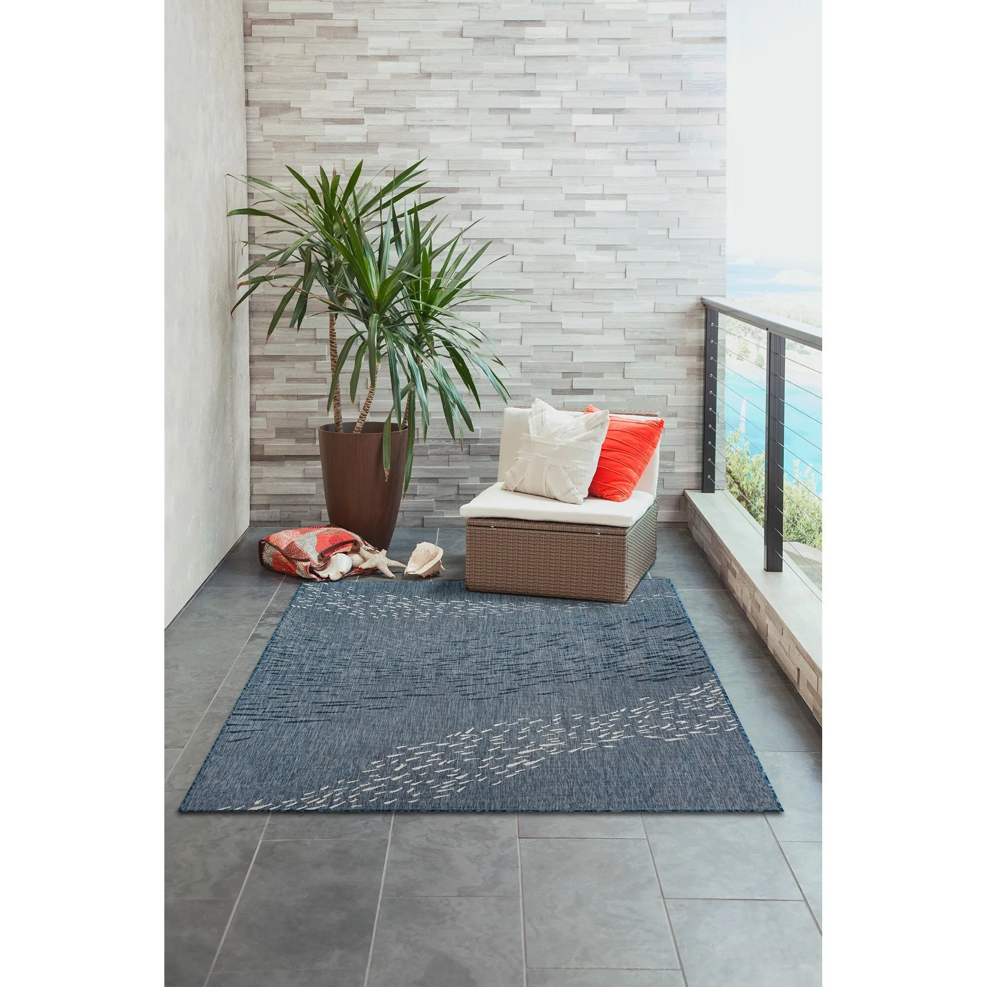 Liora Manne Carmel School Of Fish Indoor/Outdoor Area Rug