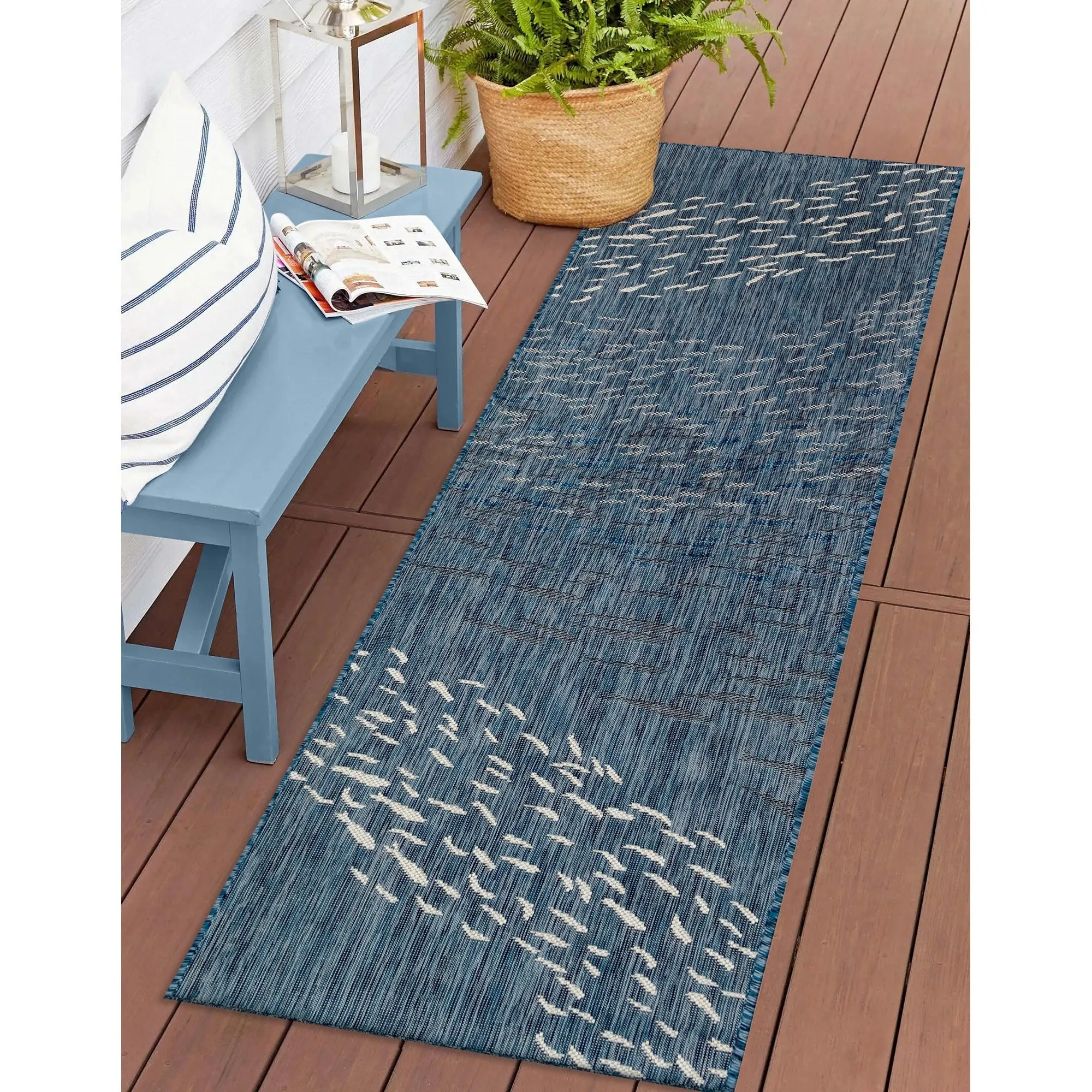 Liora Manne Carmel School Of Fish Indoor/Outdoor Area Rug