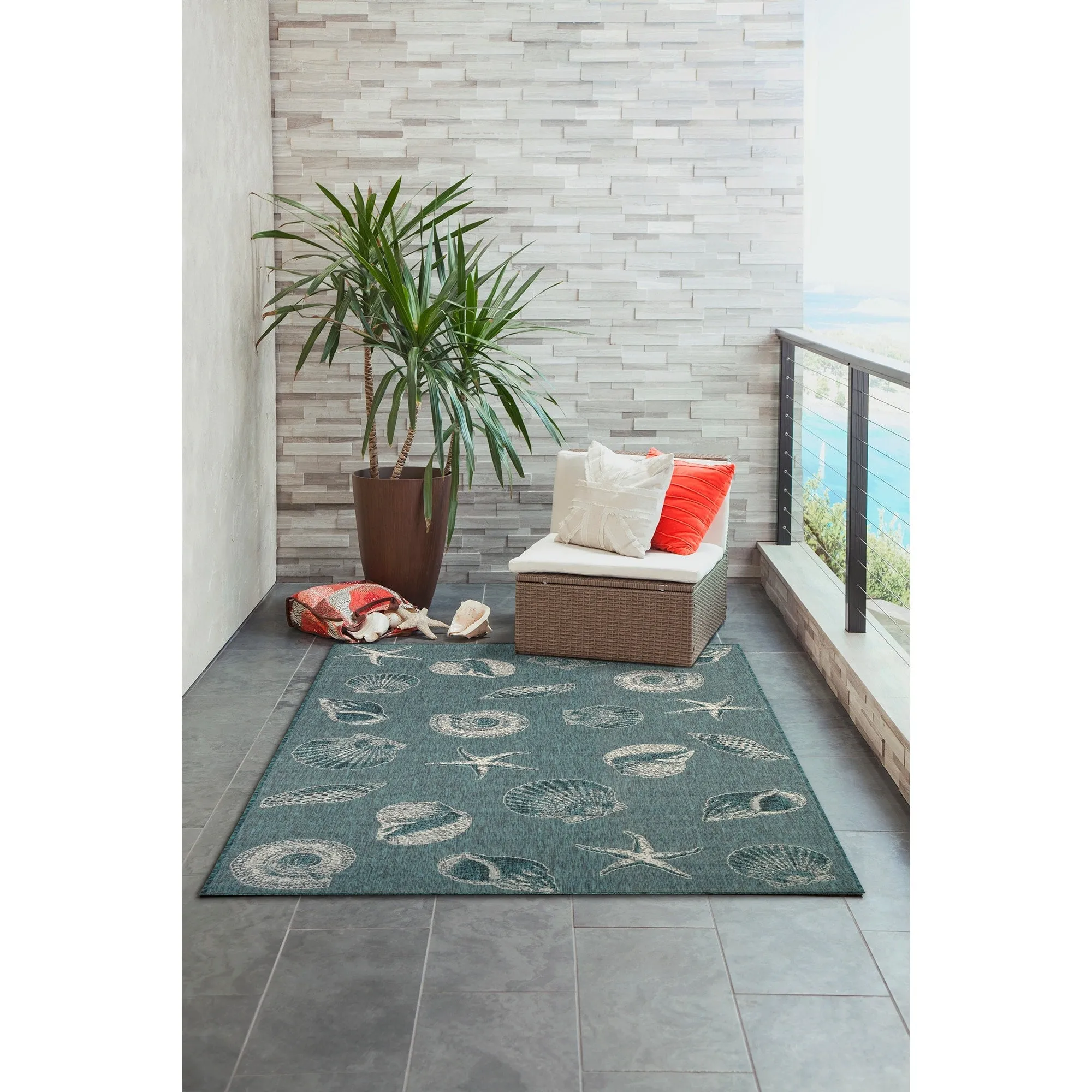Liora Manne Carmel Shells Casual Indoor/ Outdoor Flat Area Rug