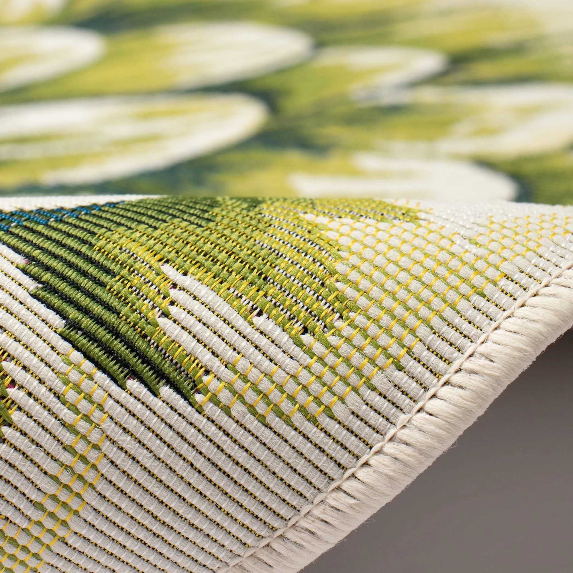 Liora Manne Esencia Mum Indoor/Outdoor Mat Green 3'3x3'3