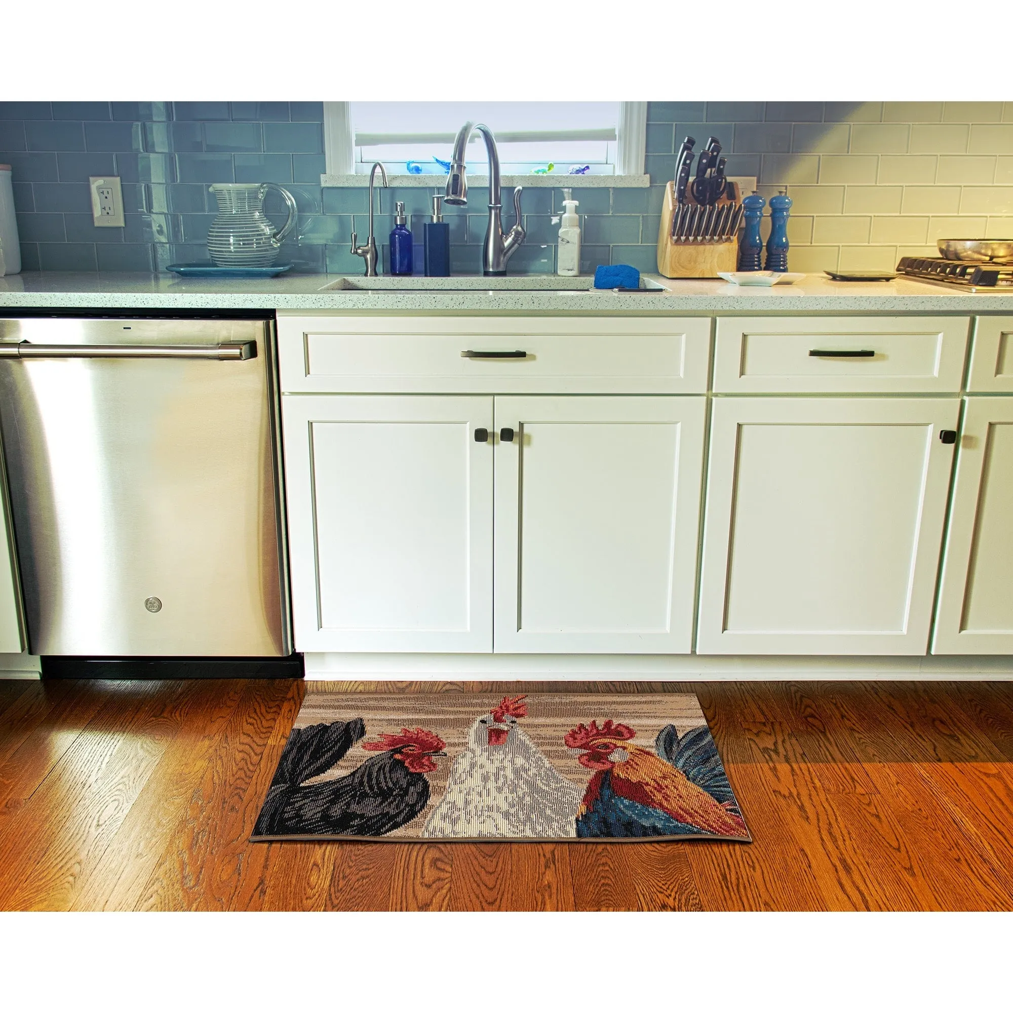 Liora Manne Esencia Three Roosters Indoor/Outdoor Mat