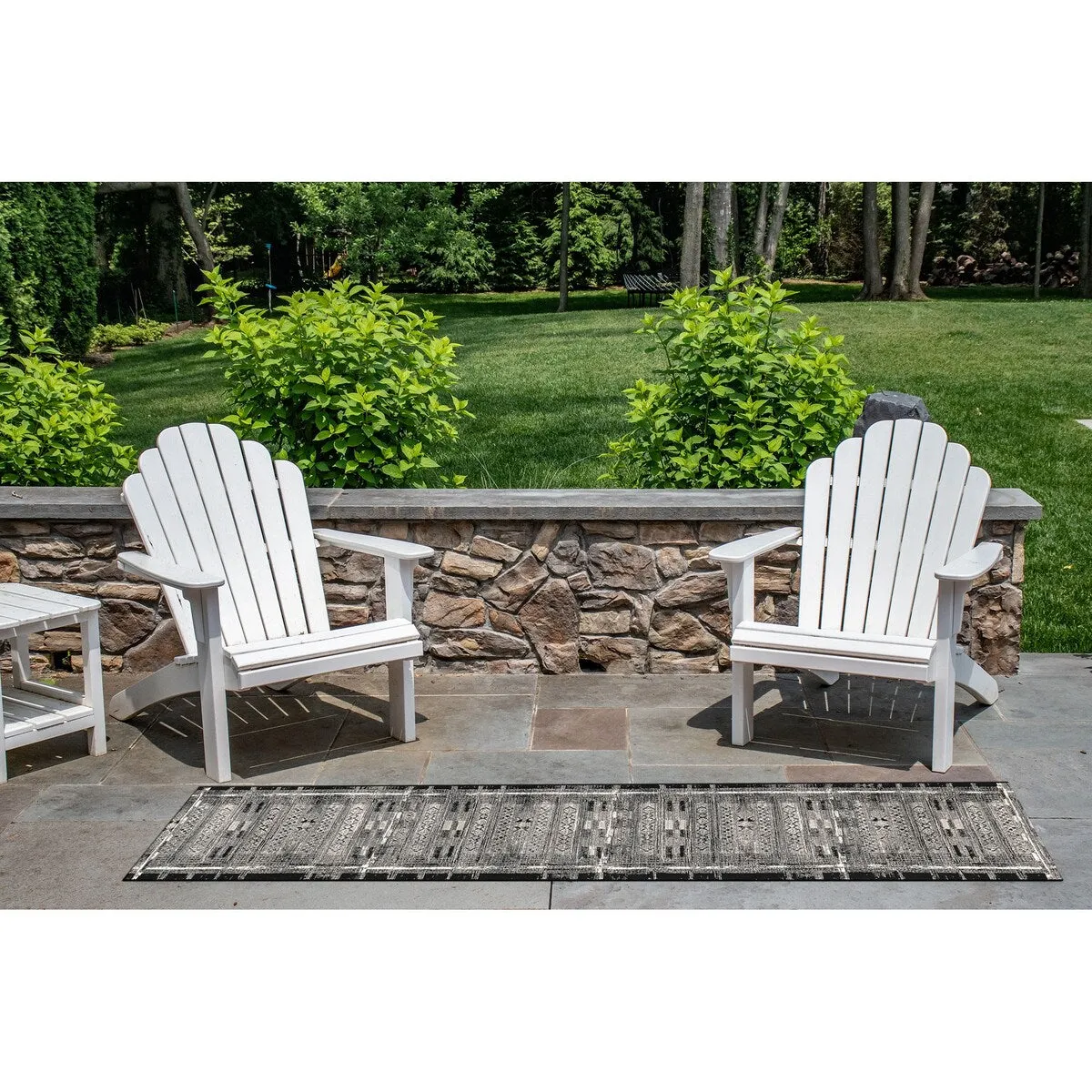 Liora Manne Marina Tribal Stripe Indoor/Outdoor Rug