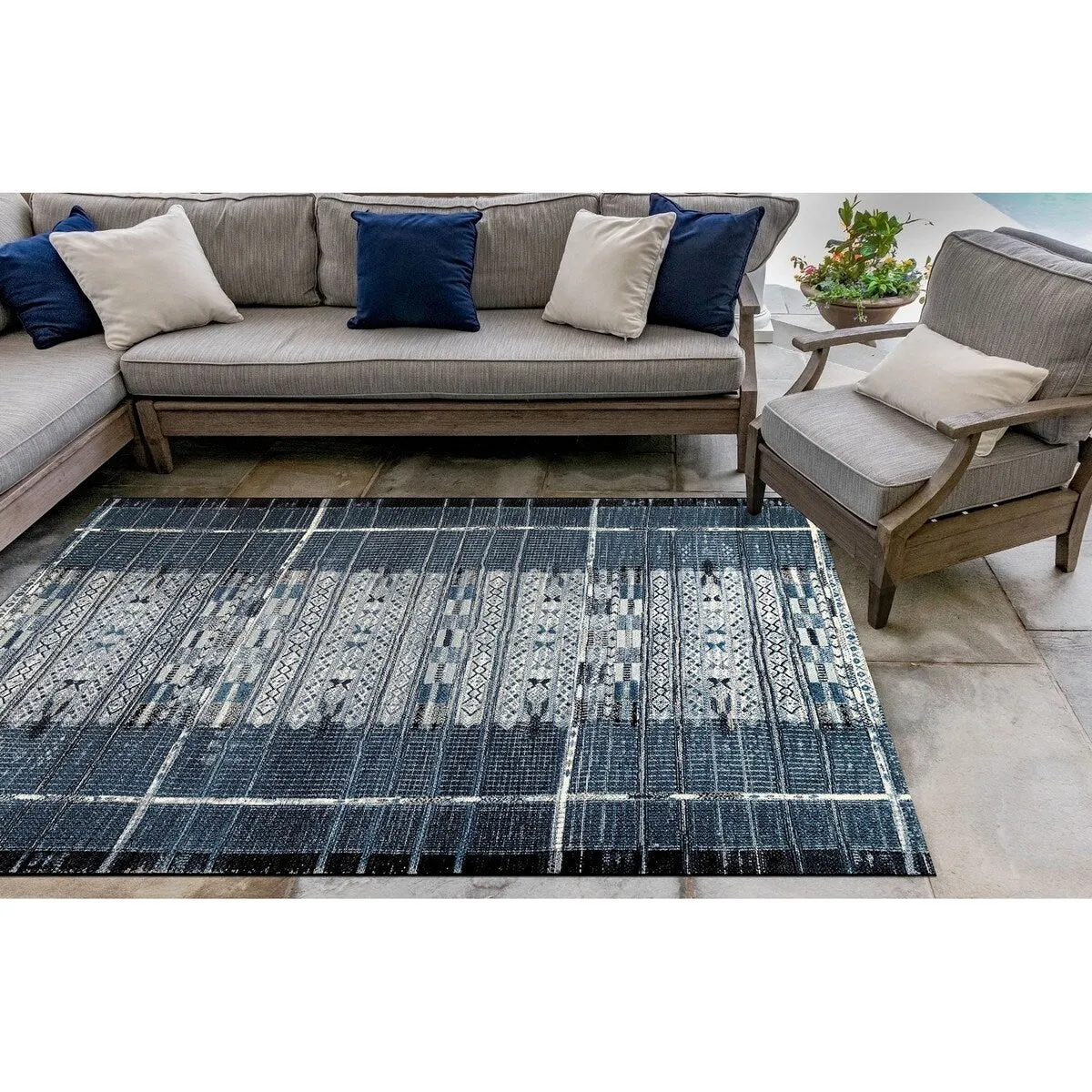Liora Manne Marina Tribal Stripe Indoor/Outdoor Rug