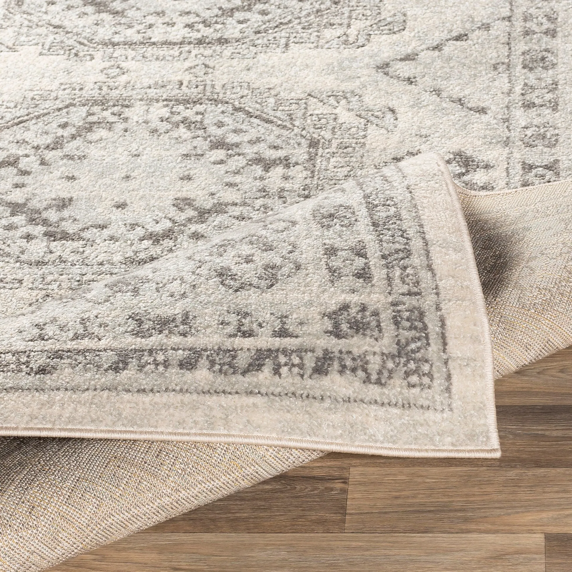 Livabliss Afton Persian Medallion Rug