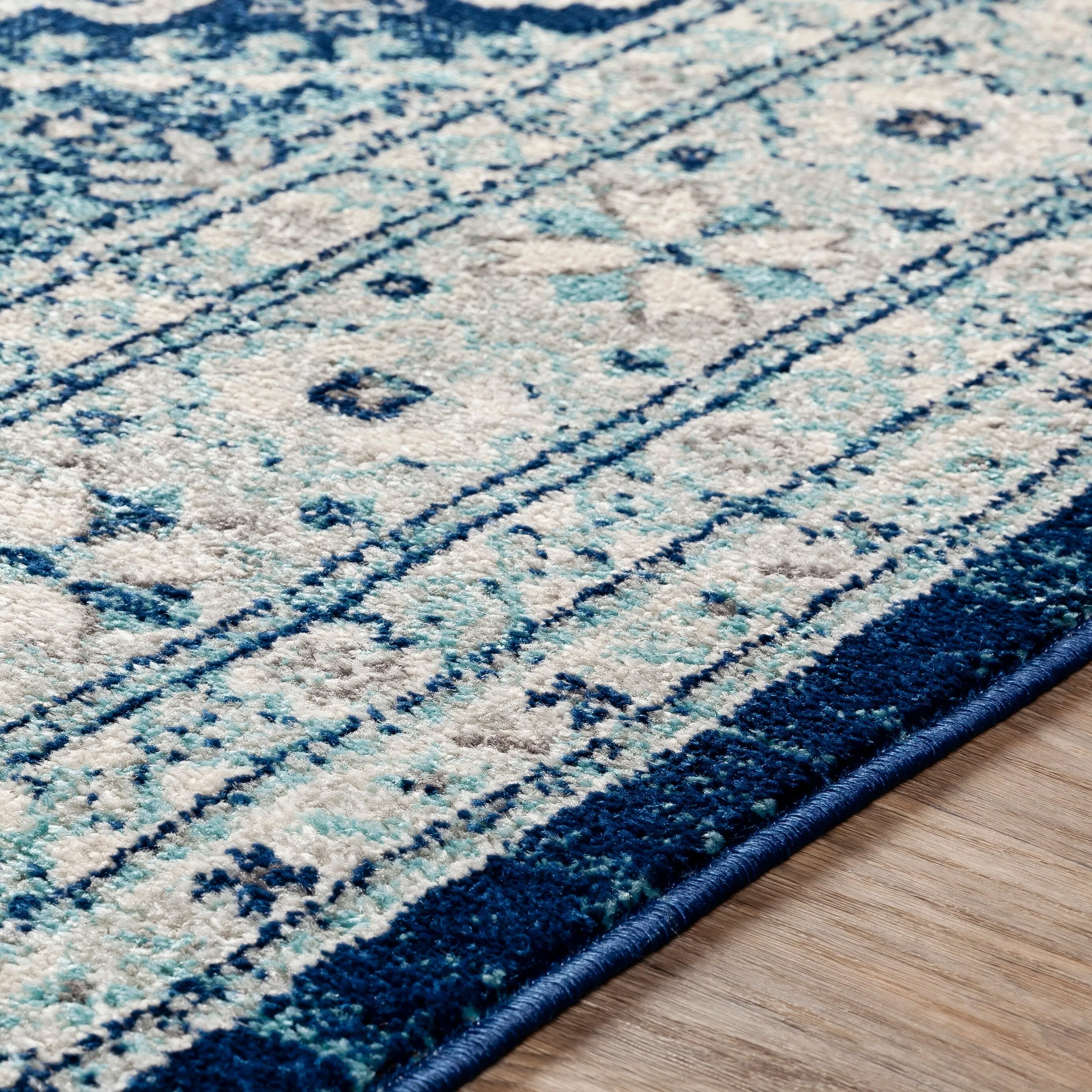 Livabliss Afton Persian Medallion Rug