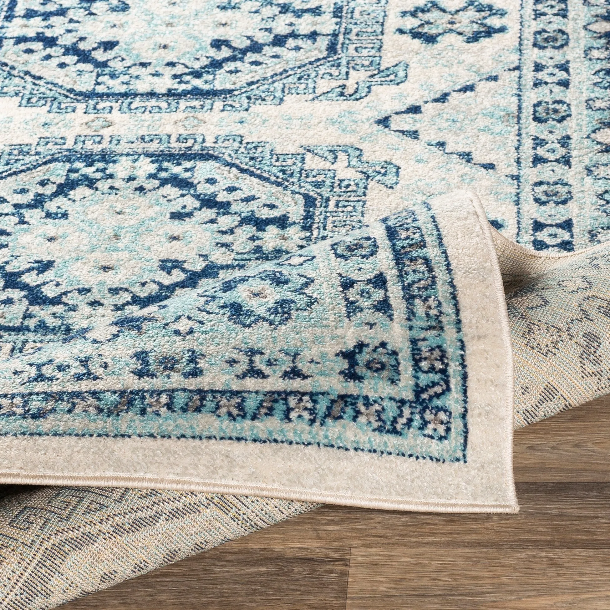 Livabliss Afton Persian Medallion Rug