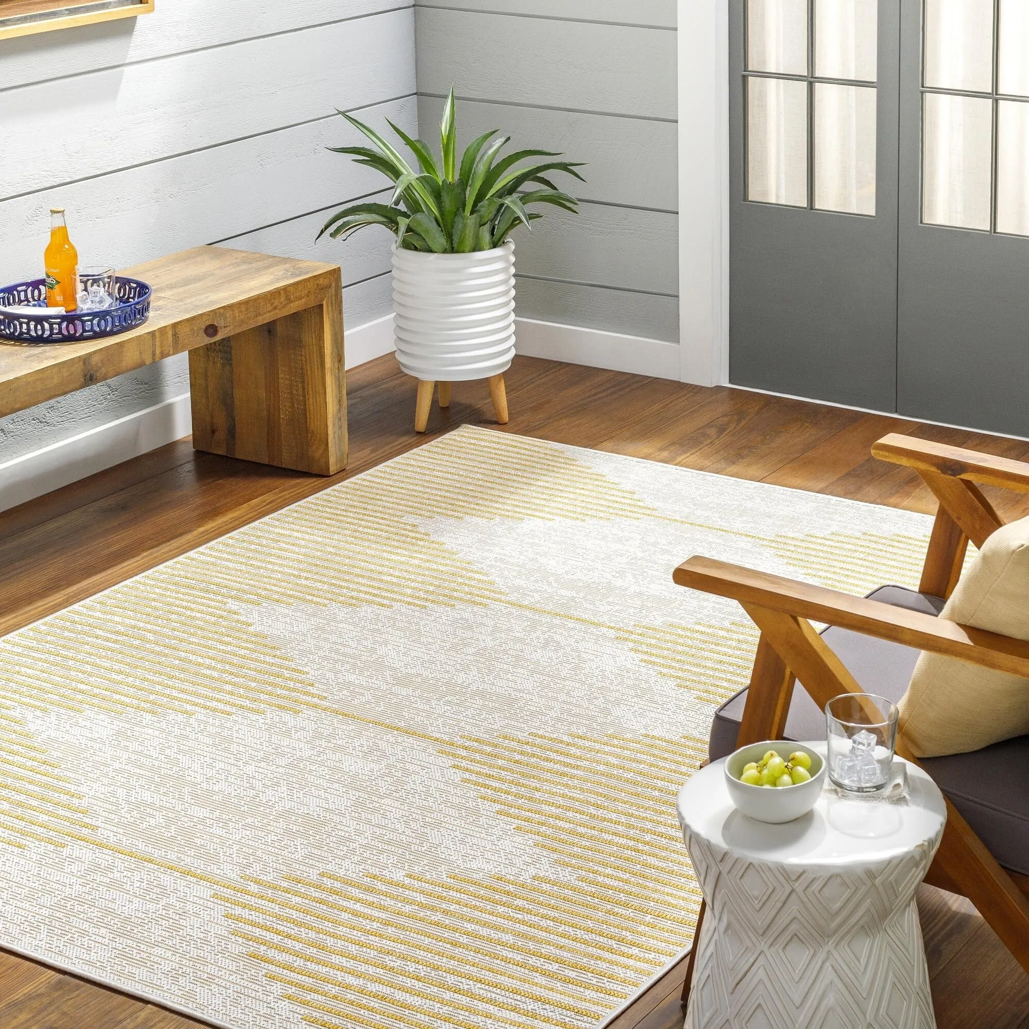 Livabliss Eagean Bohemian Diamond Outdoor Area Rug