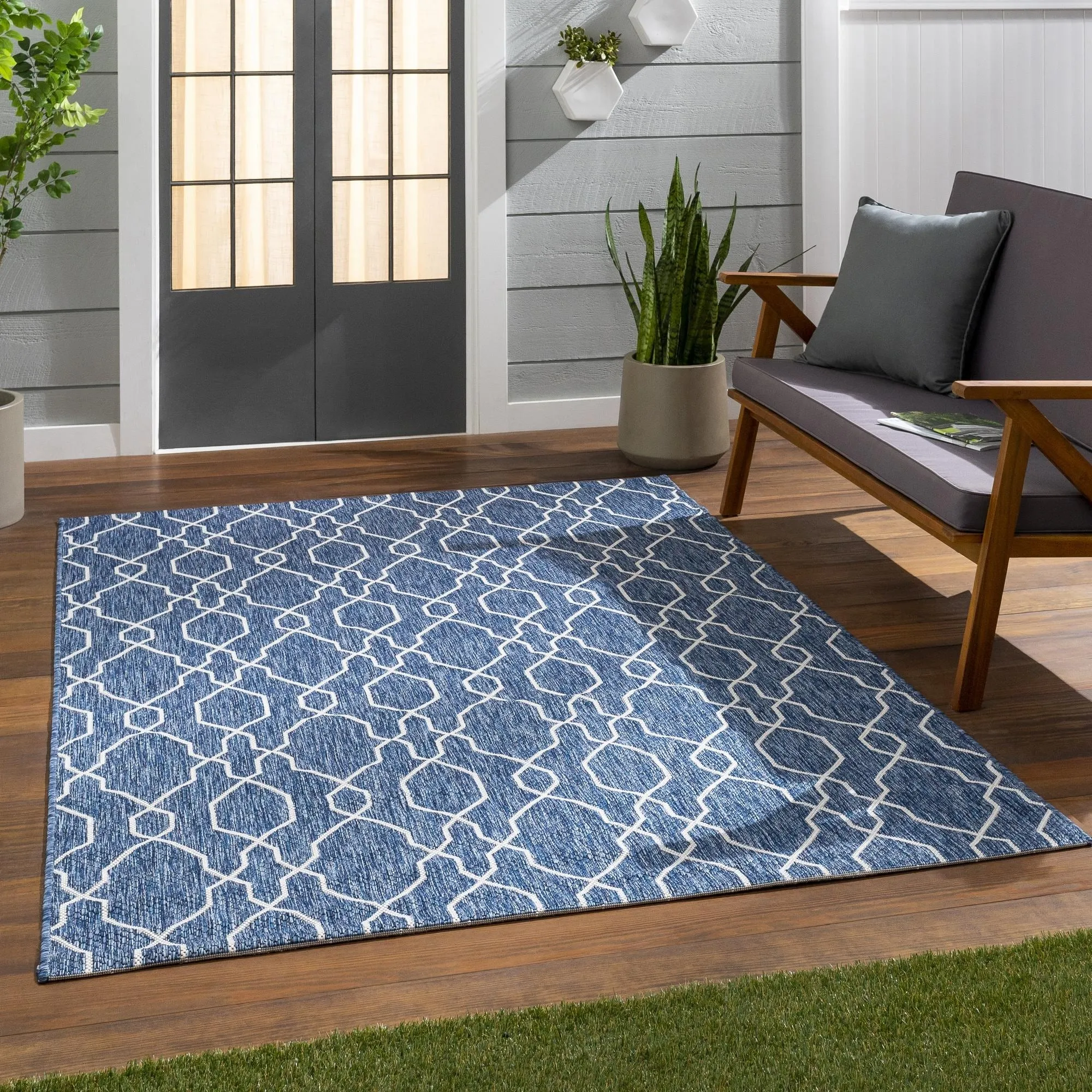 Livabliss Eagean Indoor/ Outdoor Trellis Area Rug