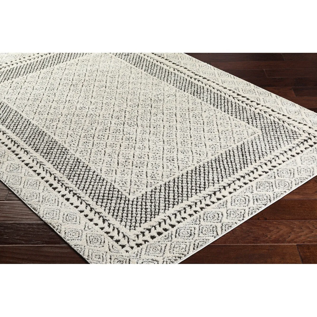 Livabliss Freud Bohemian Bordered Area Rug