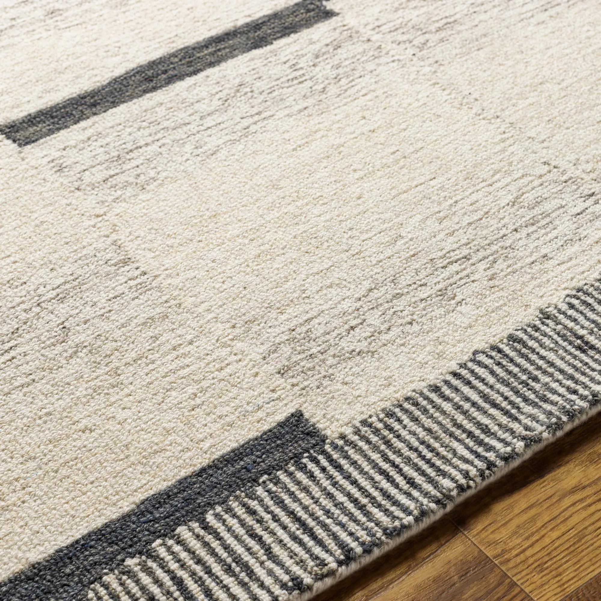 Livabliss Granada Hand Tufted Geometric Wool Rug