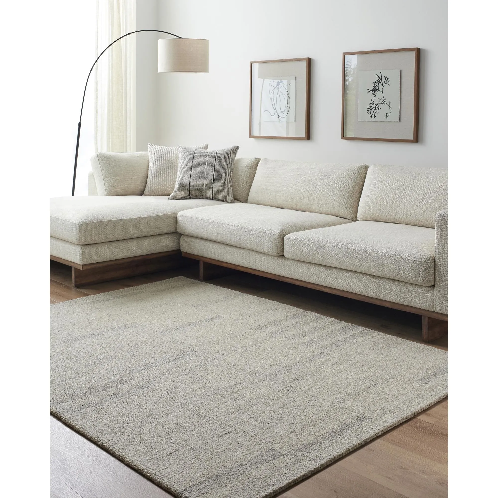 Livabliss Granada Hand Tufted Geometric Wool Rug