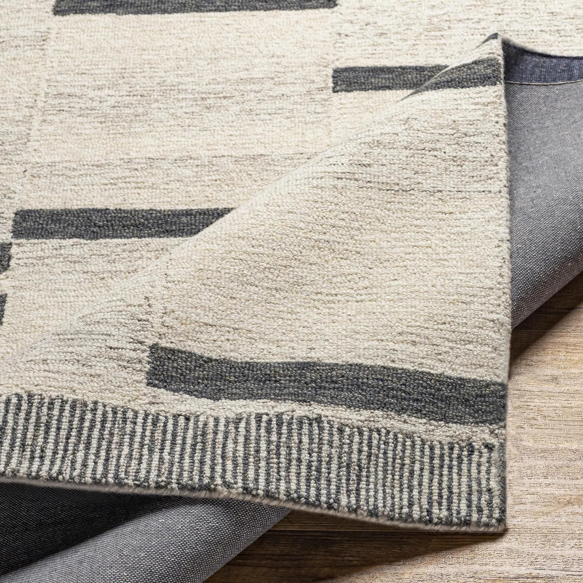 Livabliss Granada Hand Tufted Geometric Wool Rug