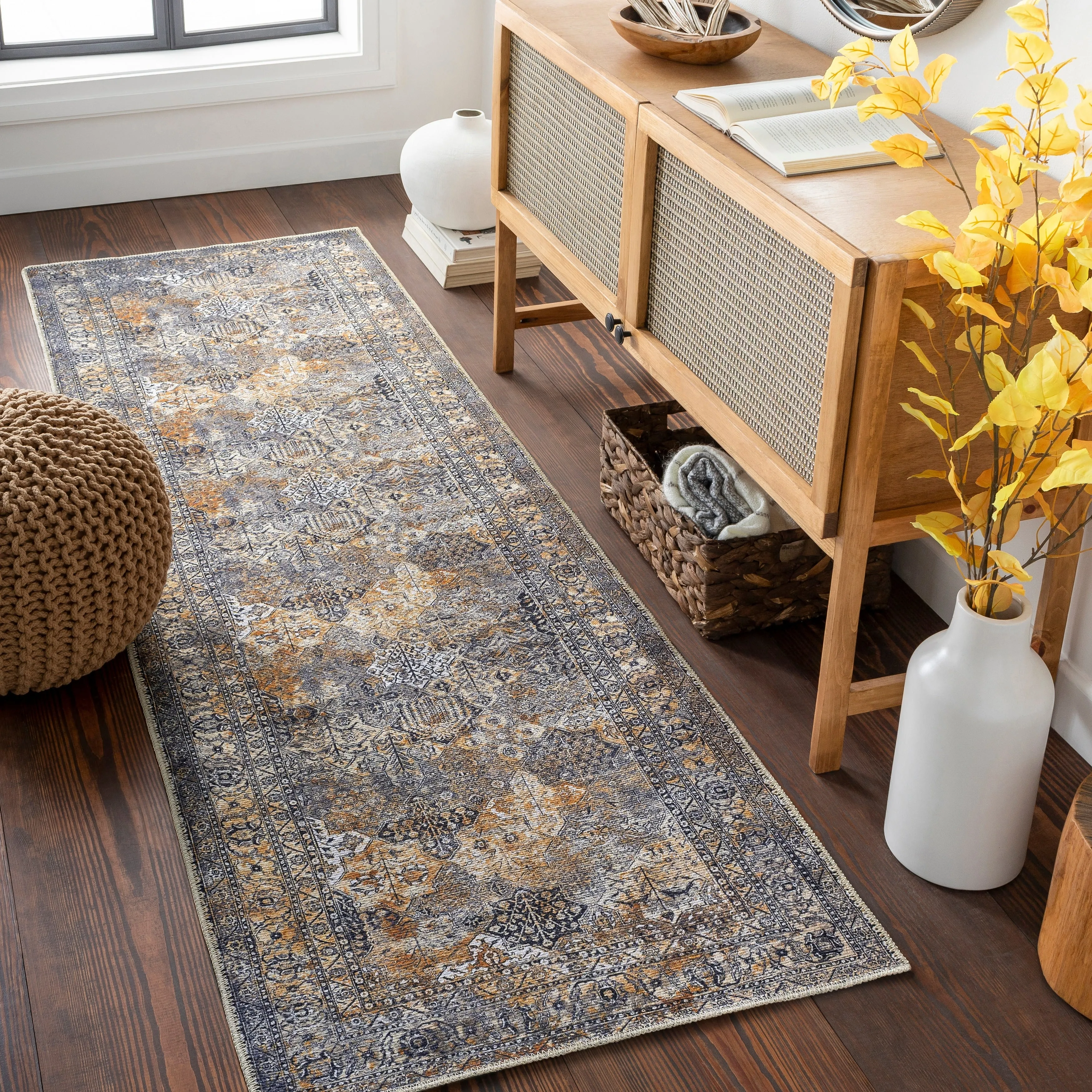 Livabliss Hieronym Traditional Floral Machine Washable Area Rug