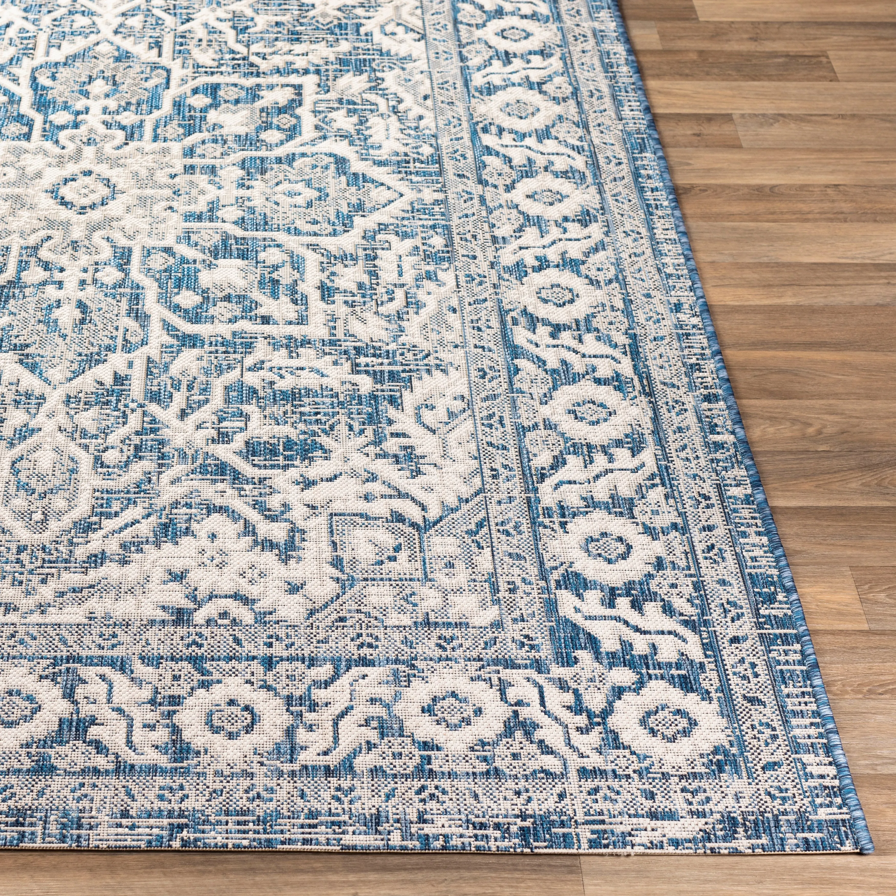 Livabliss Peregrine Indoor/ Outdoor Updated Medallion Area Rug