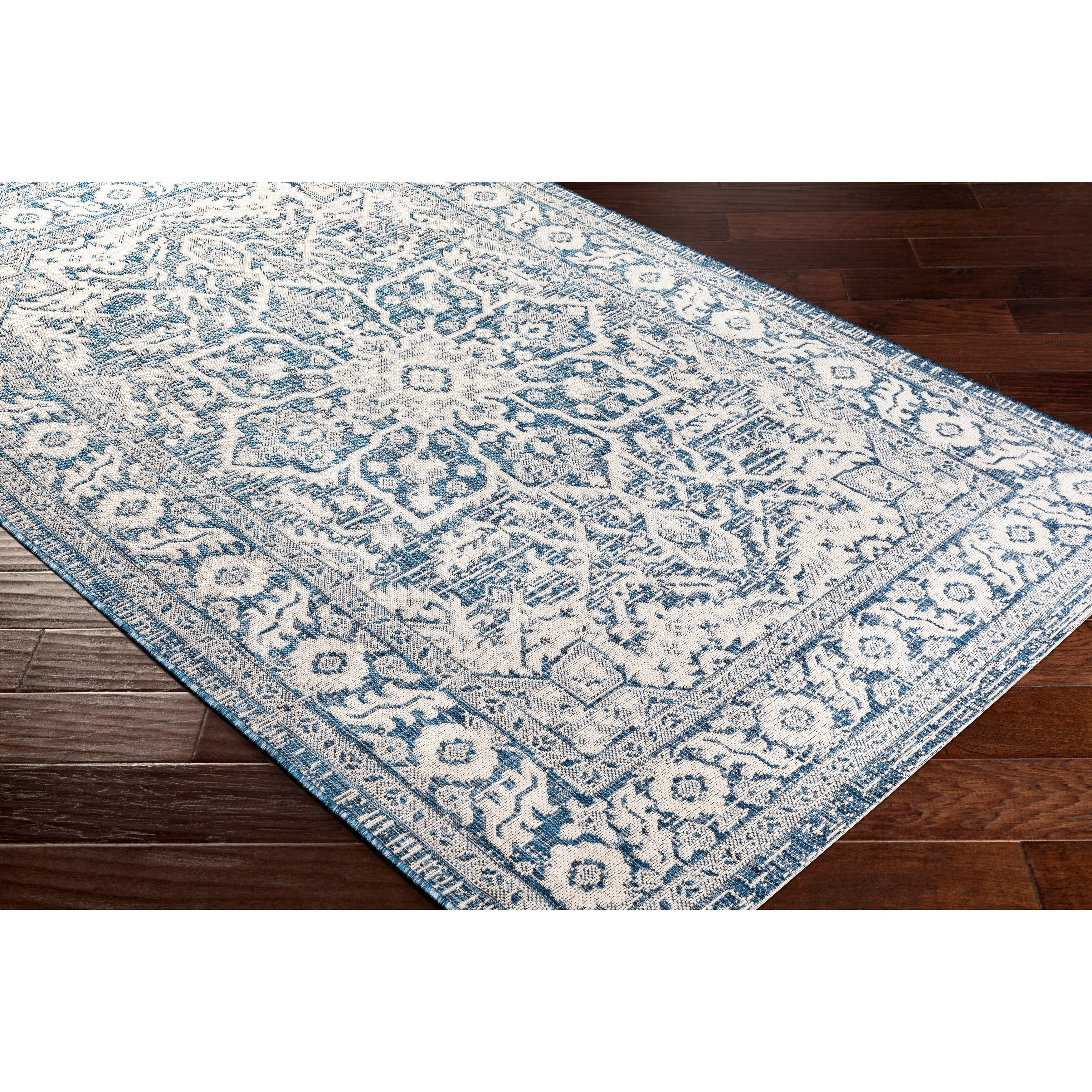 Livabliss Peregrine Indoor/ Outdoor Updated Medallion Area Rug