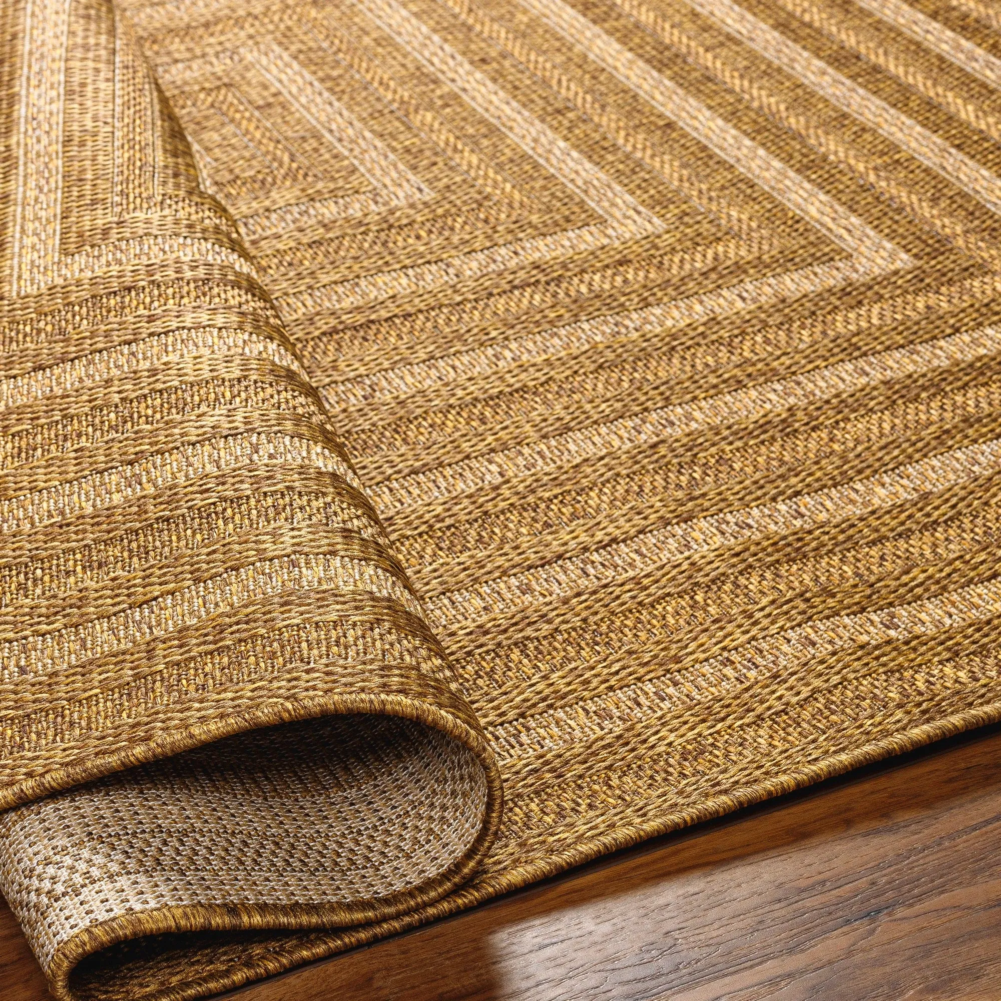 Livabliss Pismo Indoor/ Outdoor Infinity Border Area Rug