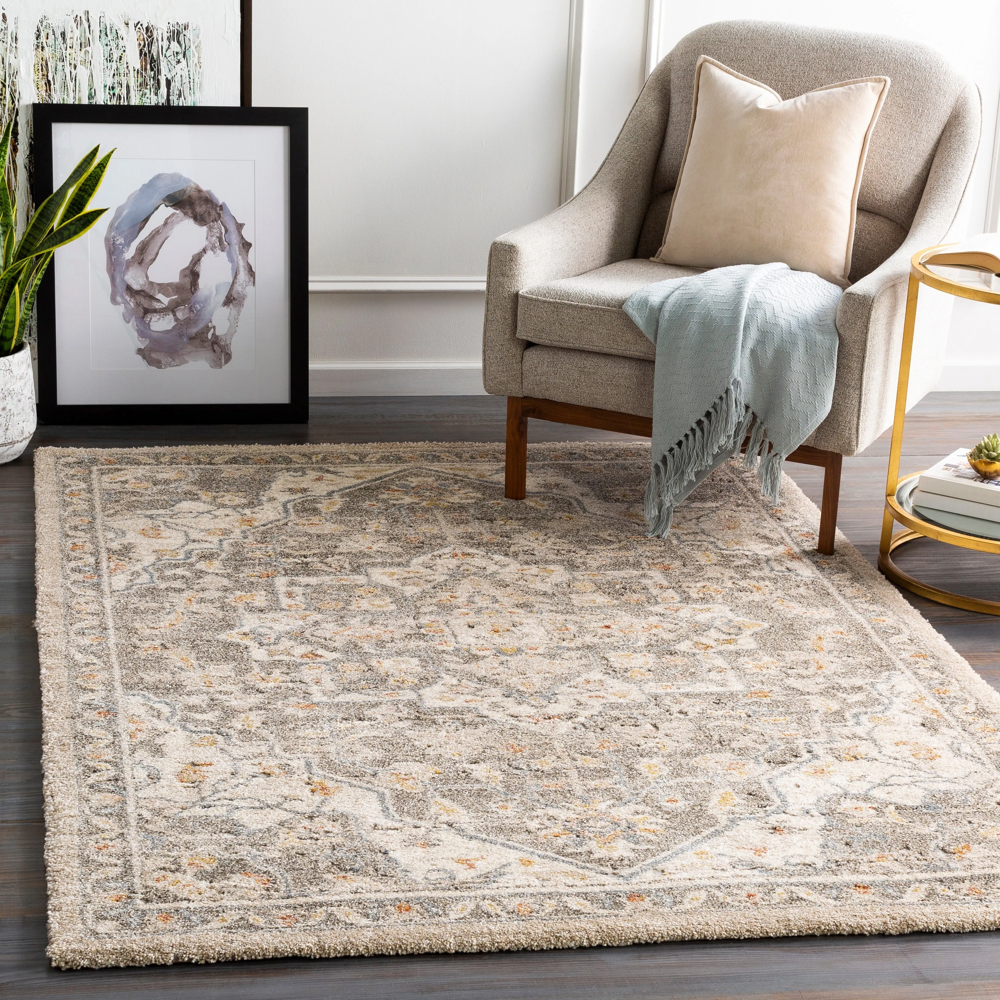 Livabliss Radda Plush Traditional Medallion Area Rug