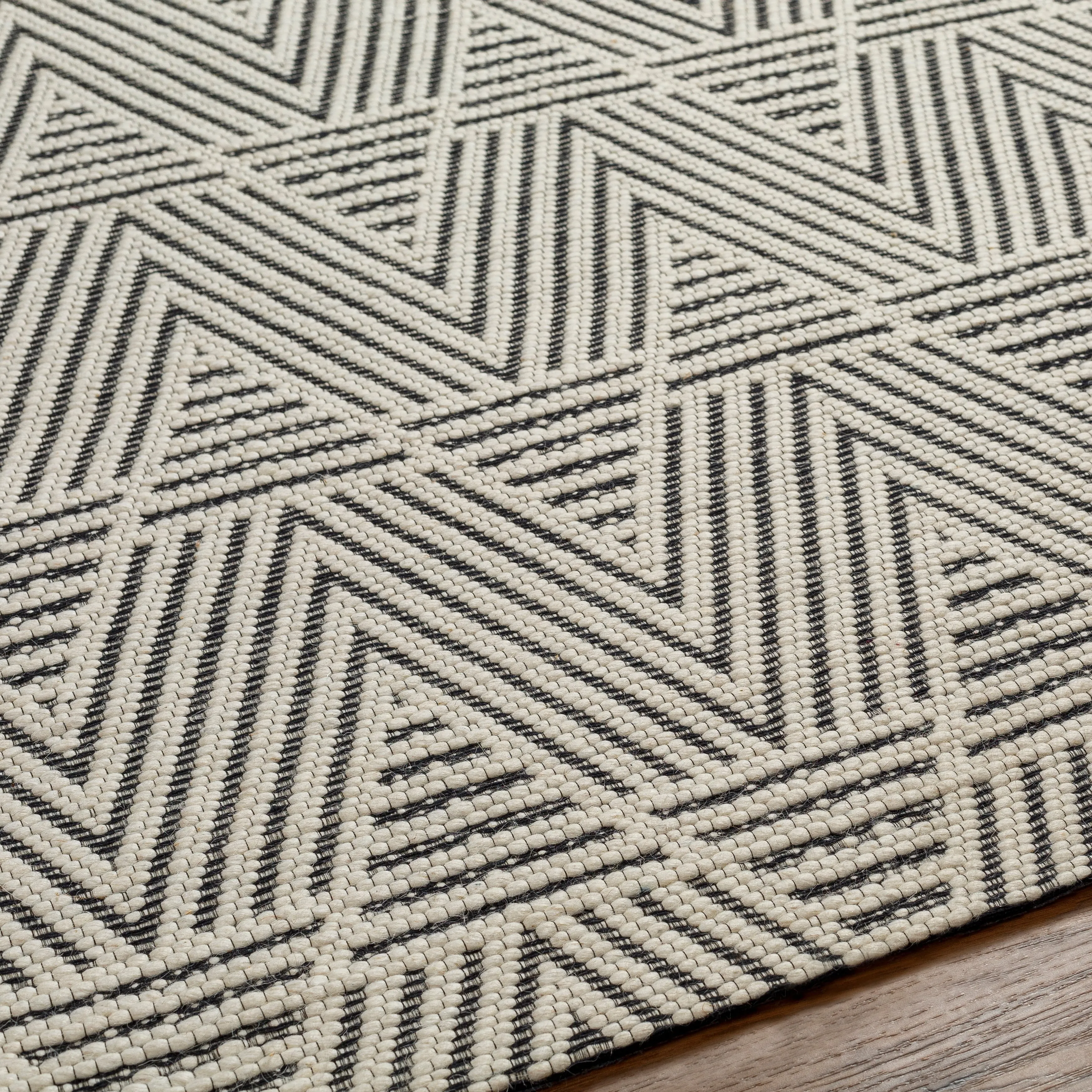 Livabliss Risal Handmade Modern Graphic Wool Blend Area Rug