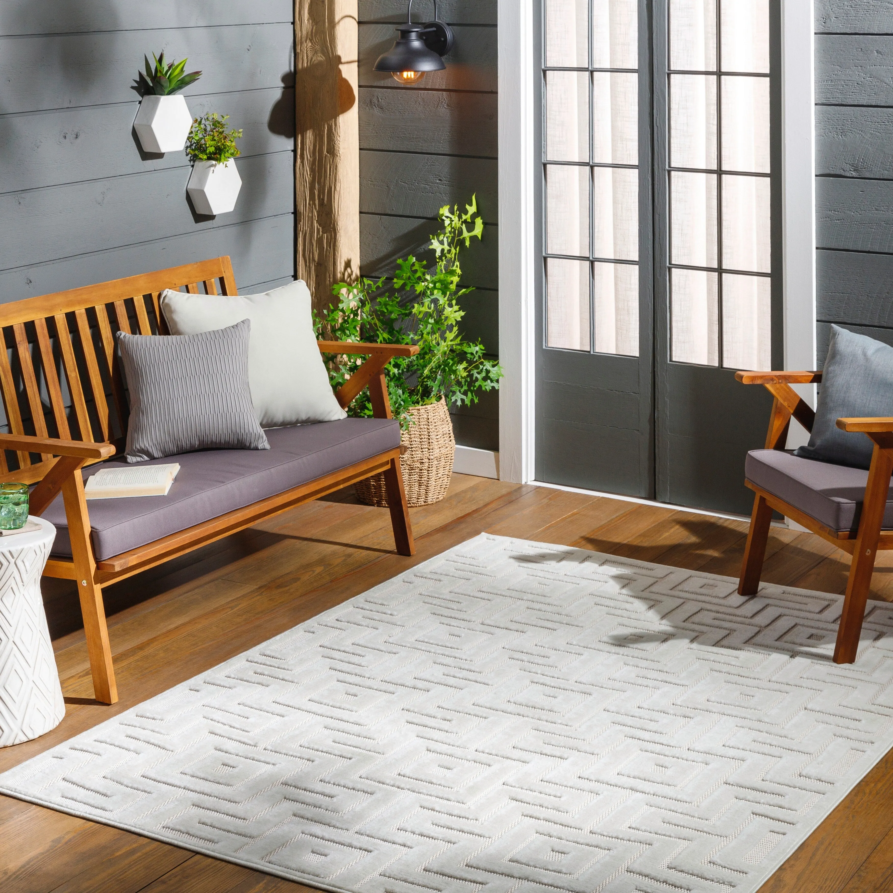 Livabliss San Diego Mid-Century Indoor/ Outdoor Area Rug