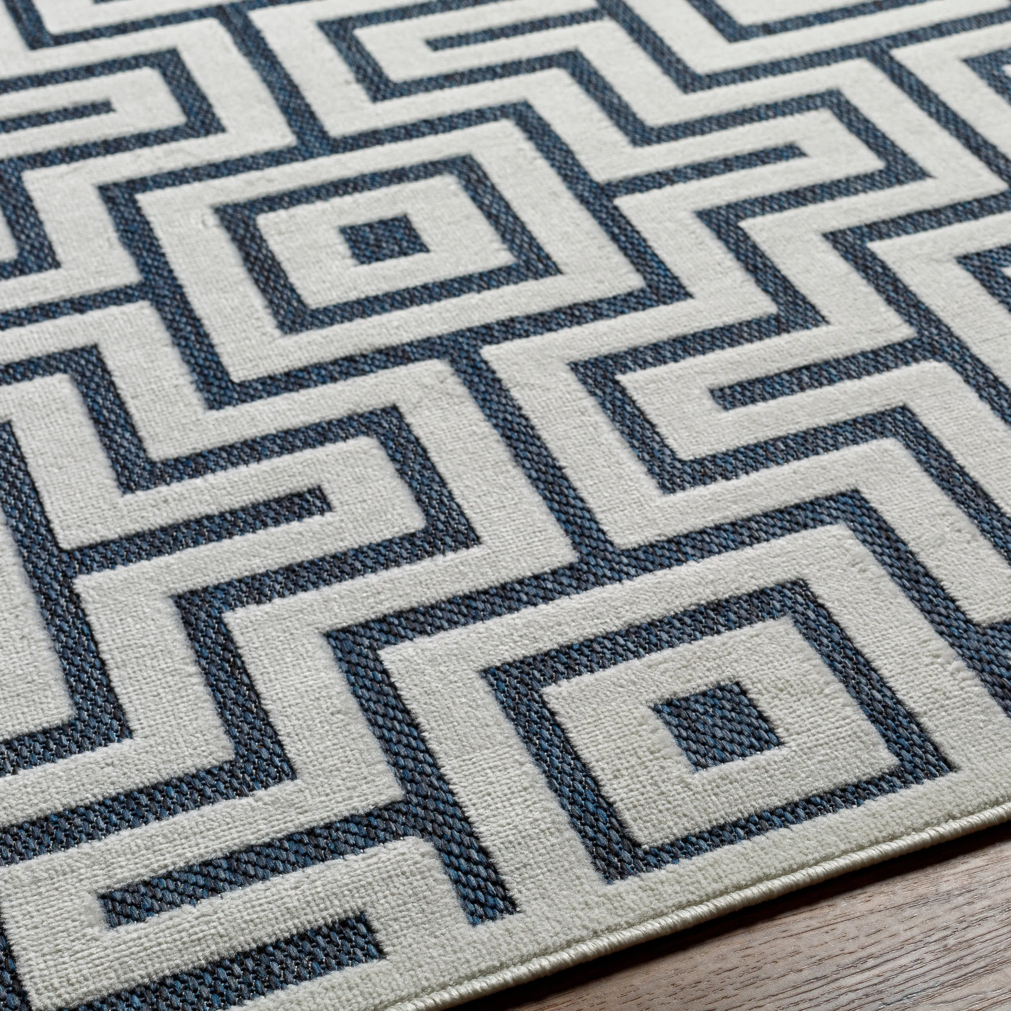 Livabliss San Diego Mid-Century Indoor/ Outdoor Area Rug