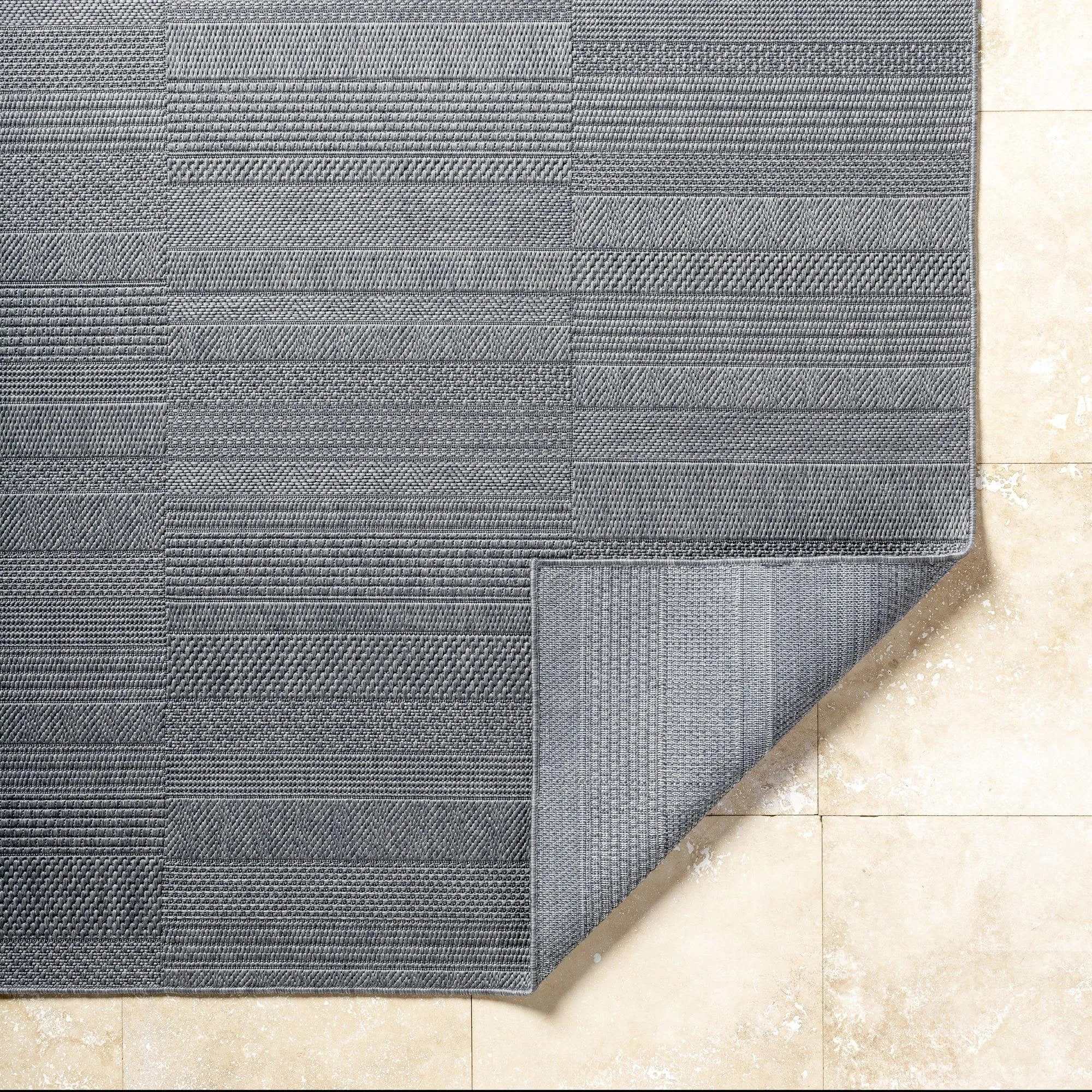 Livabliss Sandra Farmhouse Outdoor Area Rug