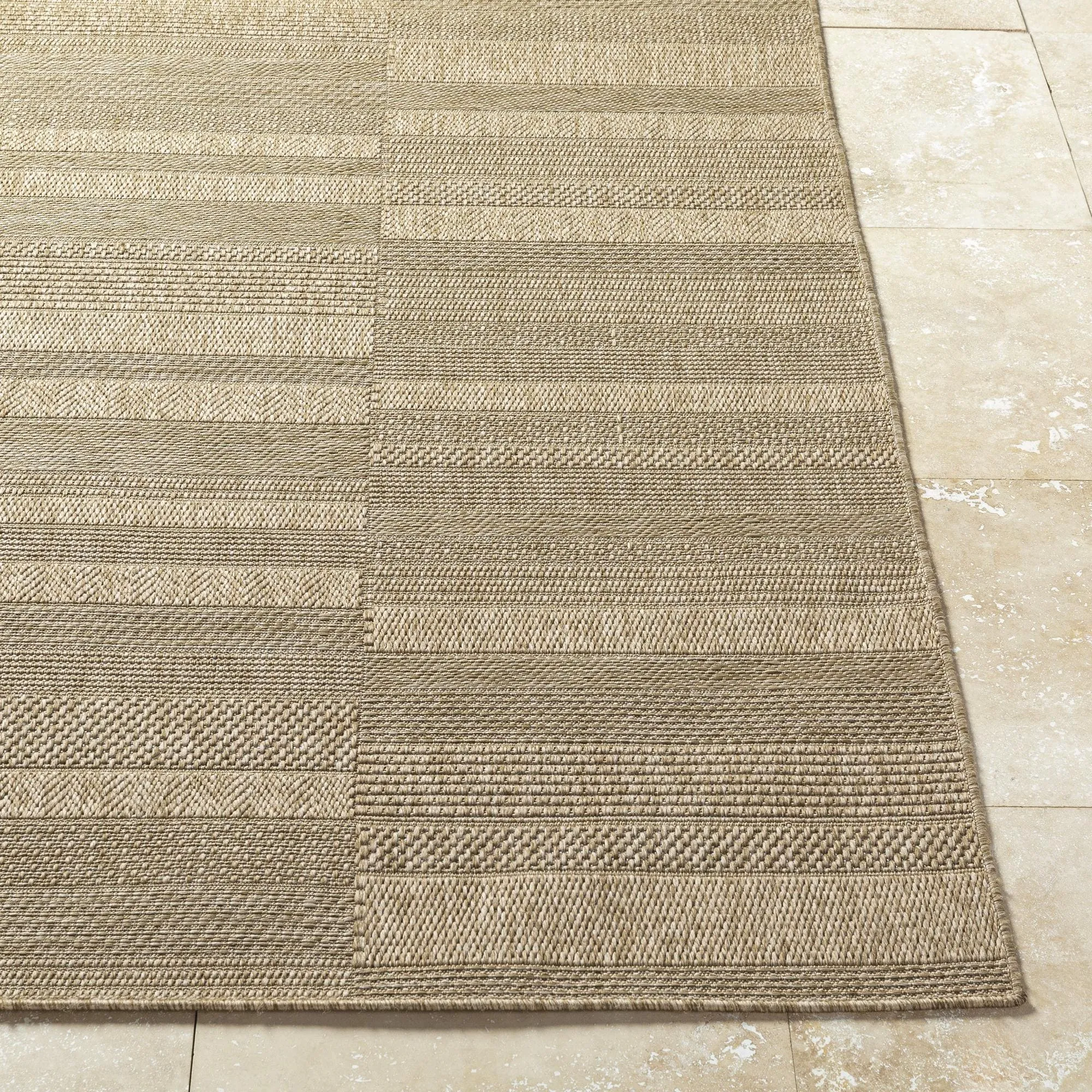 Livabliss Sandra Farmhouse Outdoor Area Rug