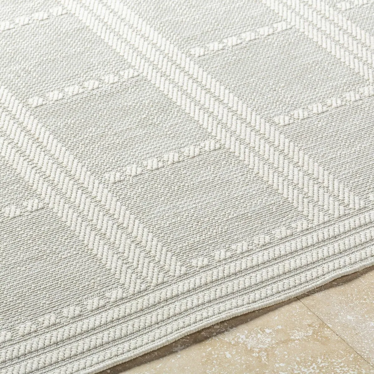 Livabliss Sandra Global Outdoor Area Rug