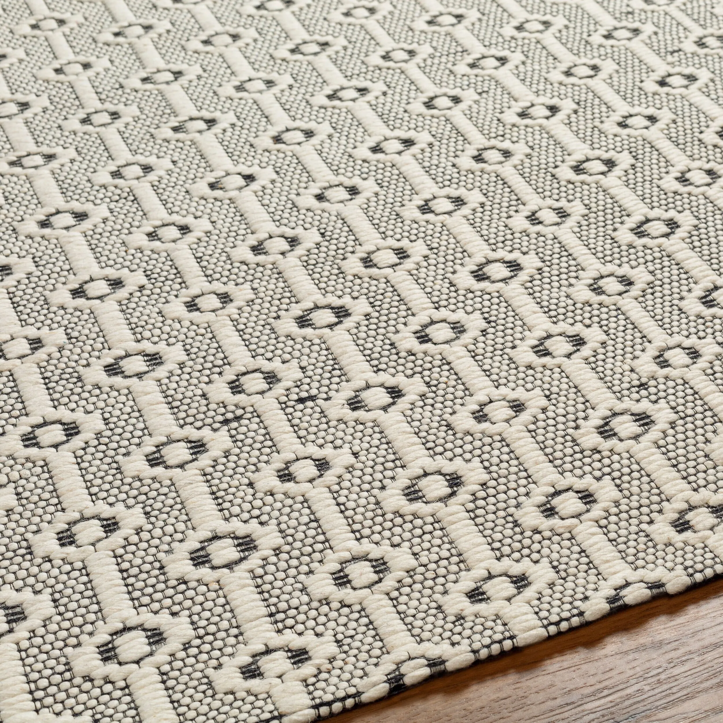 Livabliss Sapana Handmade Mod Farmhouse Wool Blend Area Rug