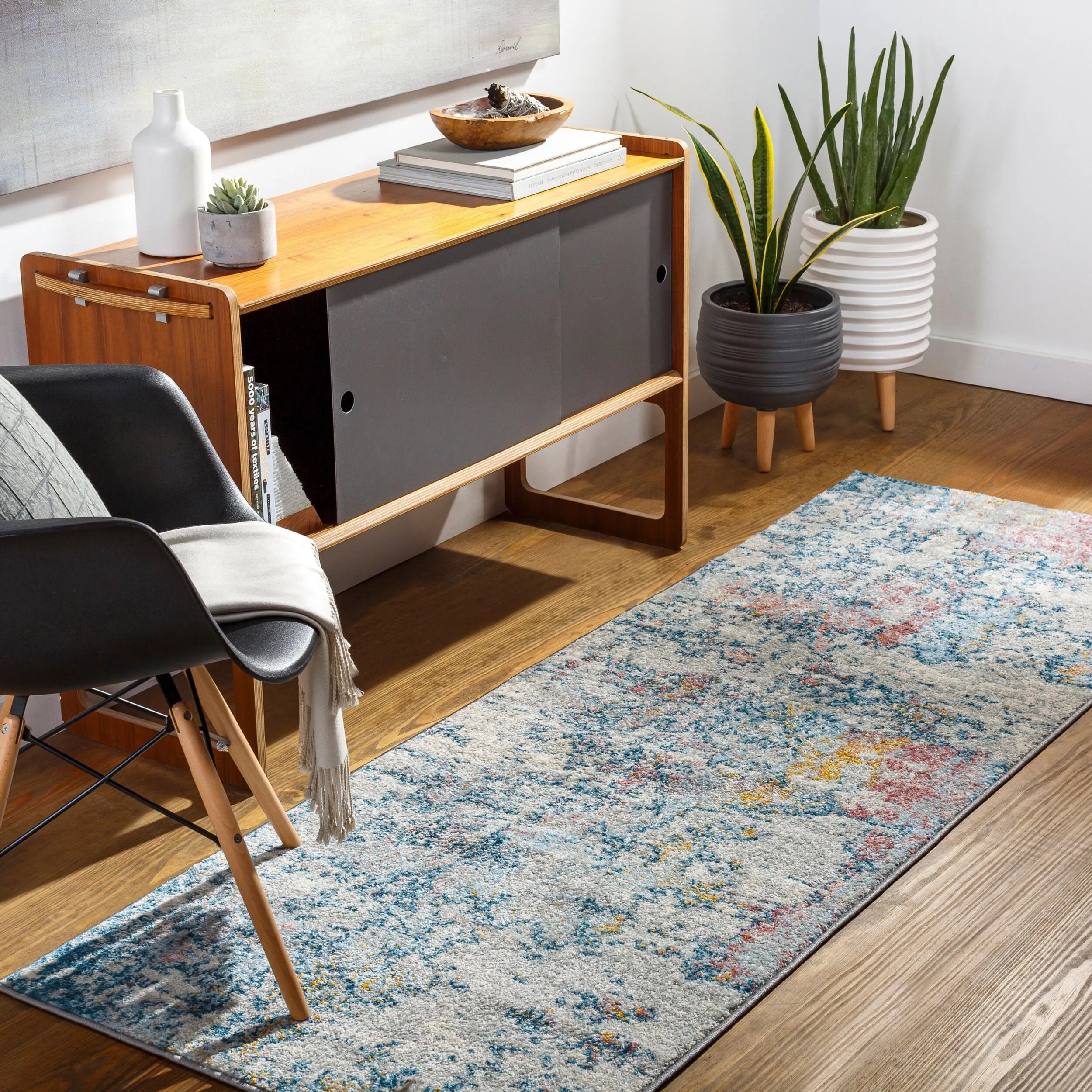 Livabliss Sunderland Minimalist Abstract Area Rug