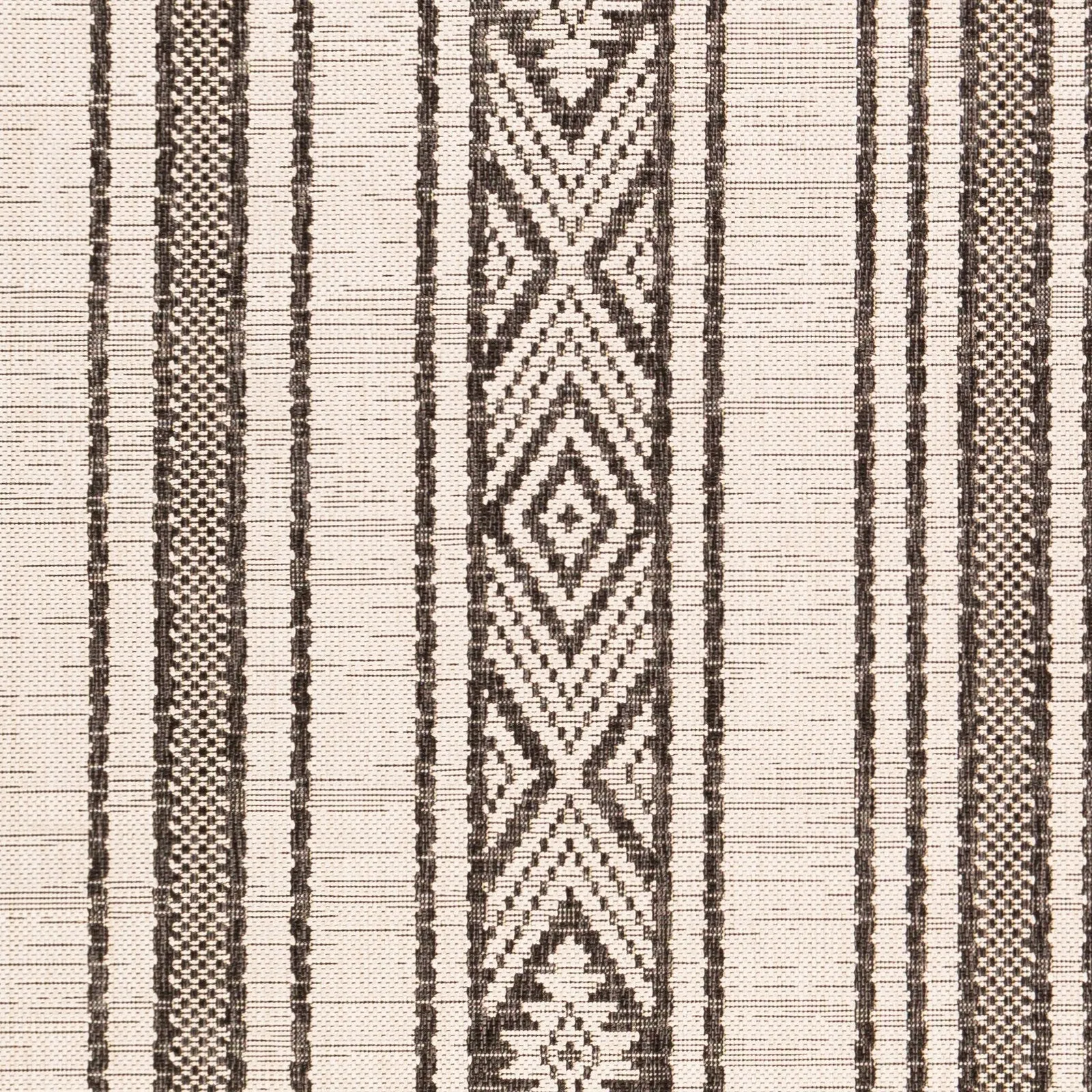Livabliss Tansy Indoor/ Outdoor Nordic Stripe Area Rug