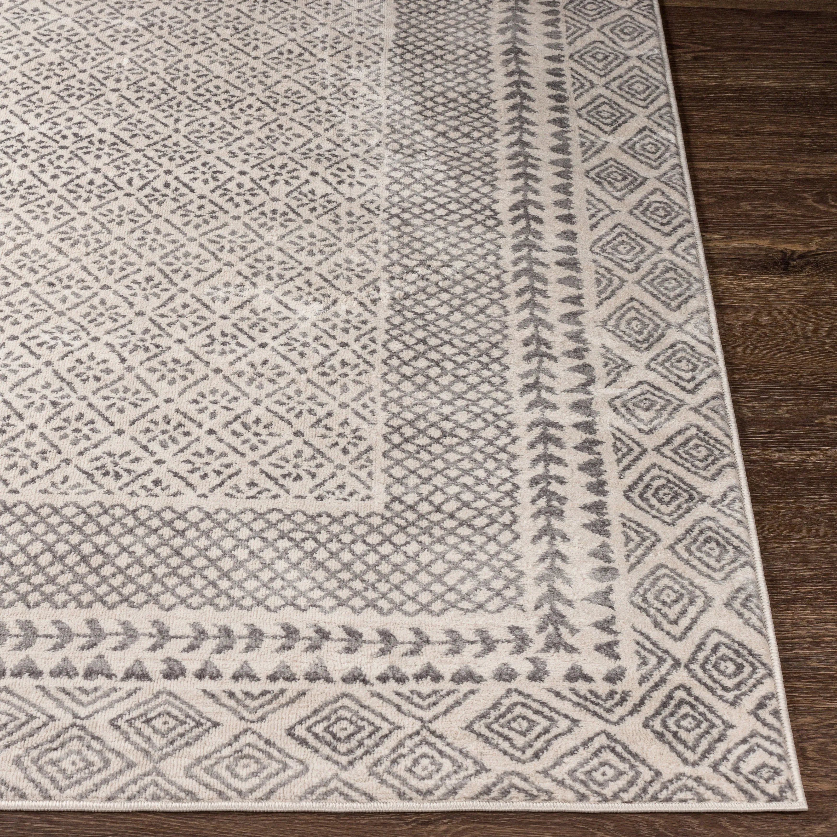 Livabliss Vanessa Tribal Border Area Rug
