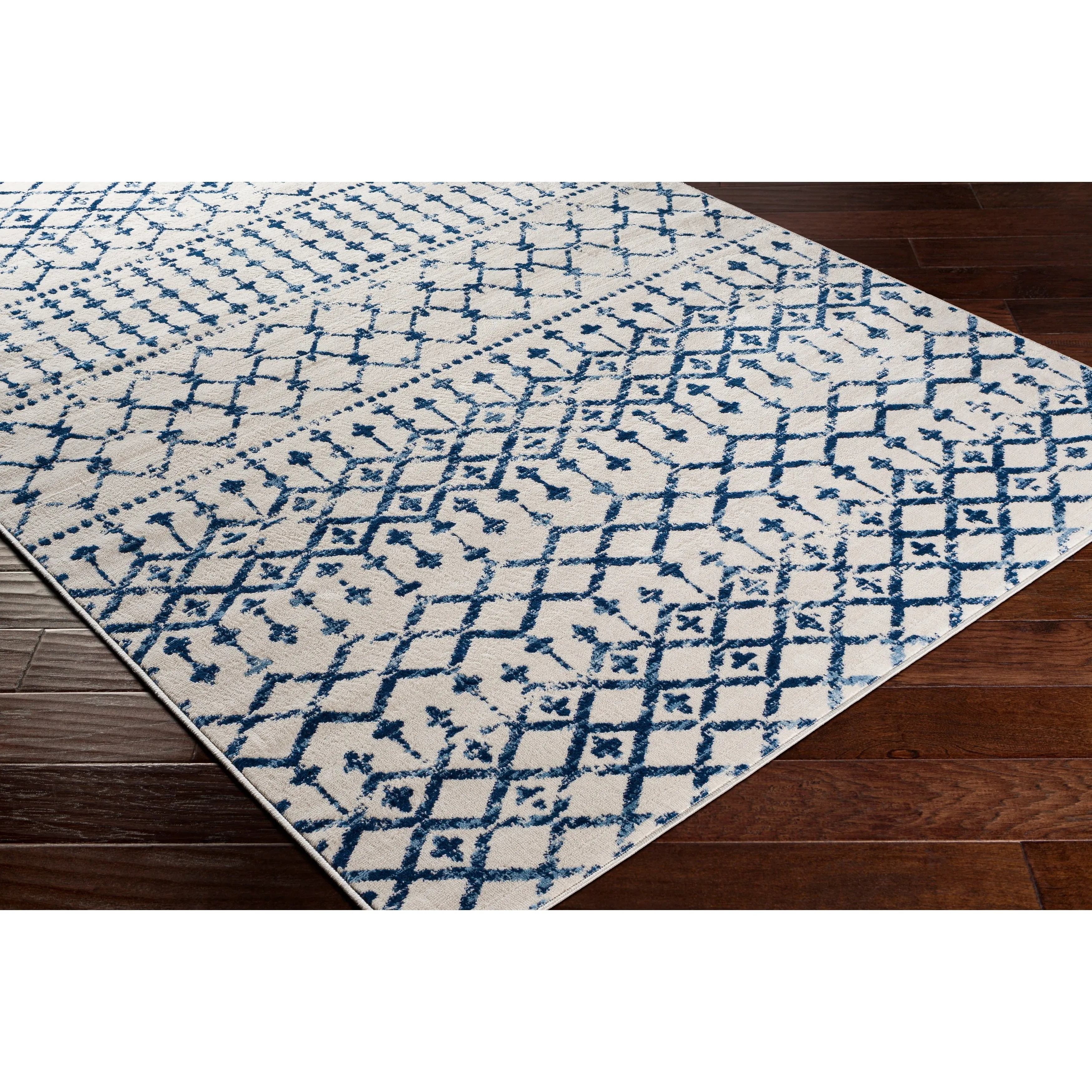 Livabliss Vanya Moroccan Diamond Area Rug