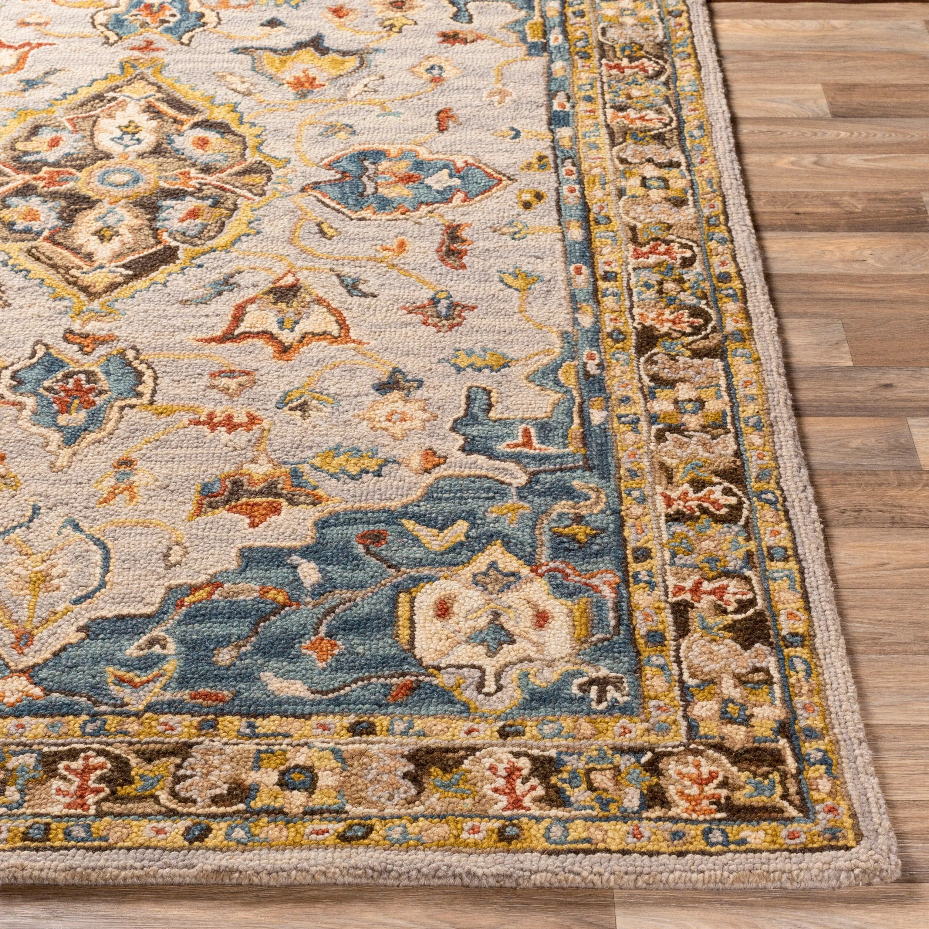 Livabliss Voorst Handmade Wool Medallion Area Rug