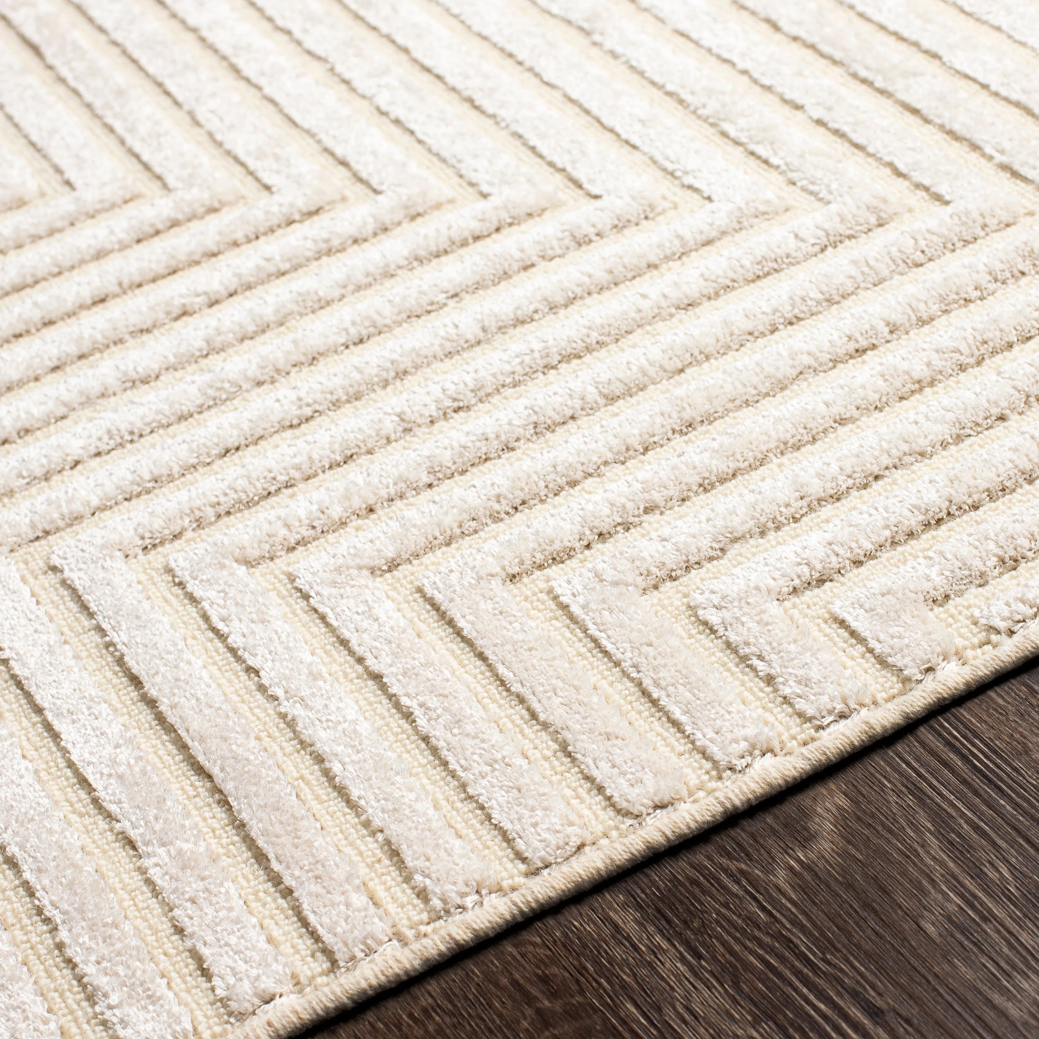 Livabliss Wimbledon Modern Medallion Rug