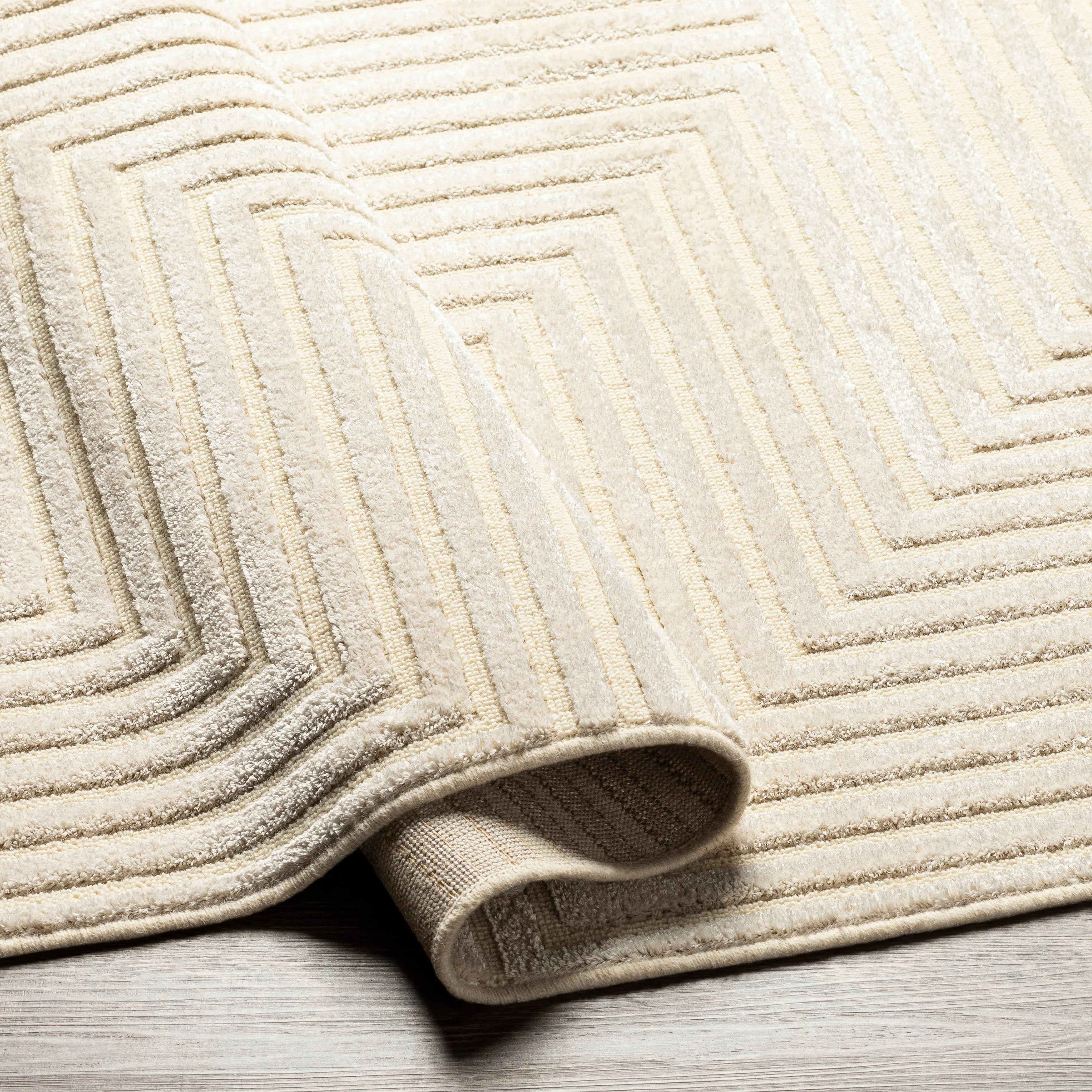 Livabliss Wimbledon Modern Medallion Rug