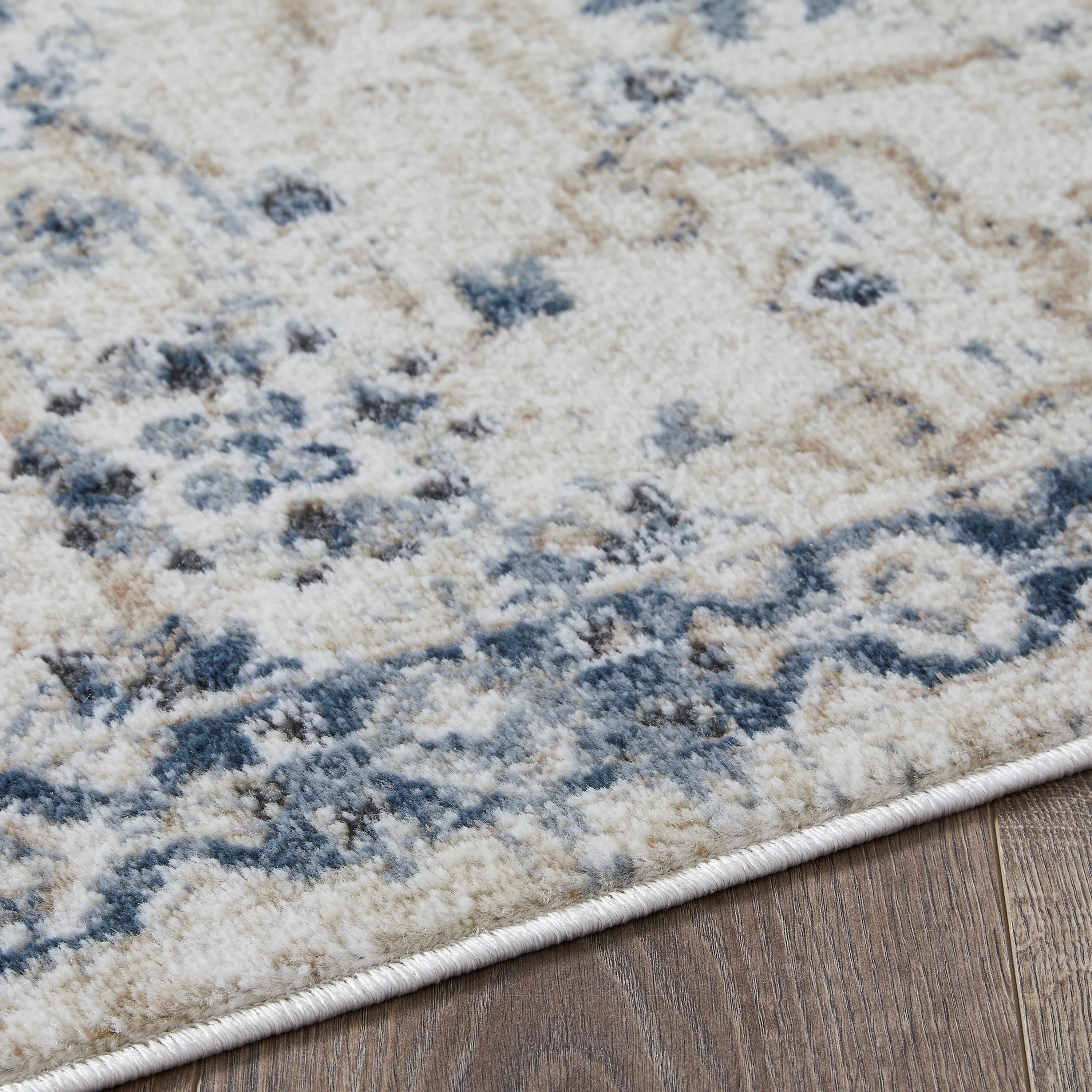 Loomaknoti Kehleigh Aylesh Cream Area Rug