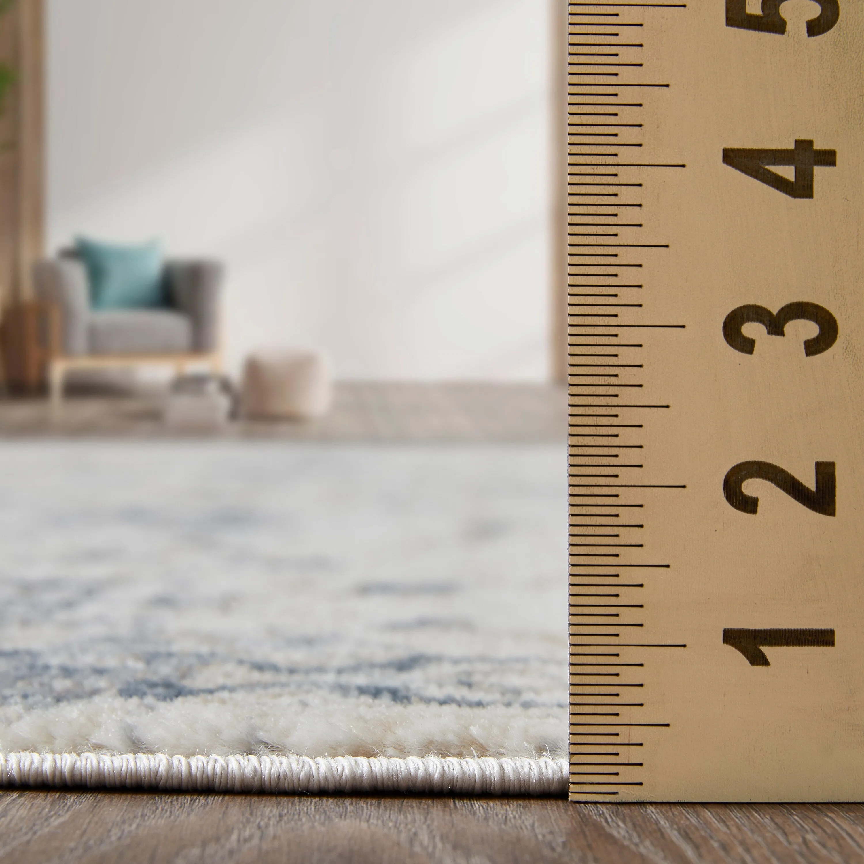 Loomaknoti Kehleigh Aylesh Cream Area Rug
