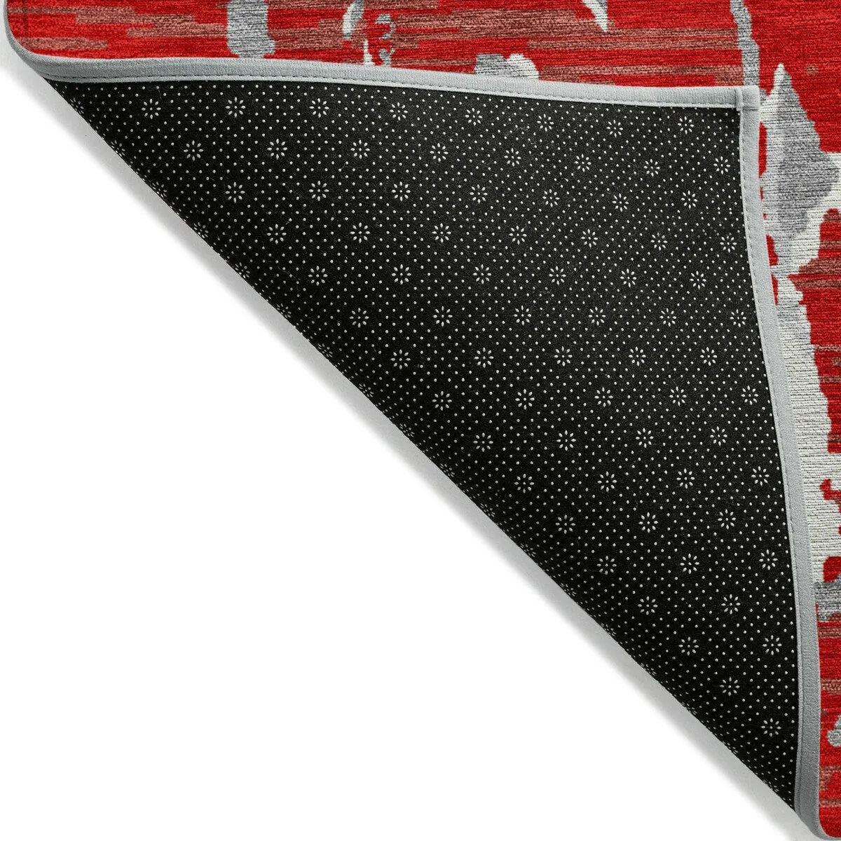 Machine Washable Indoor/ Outdoor Abstract Camo Chantille Rug