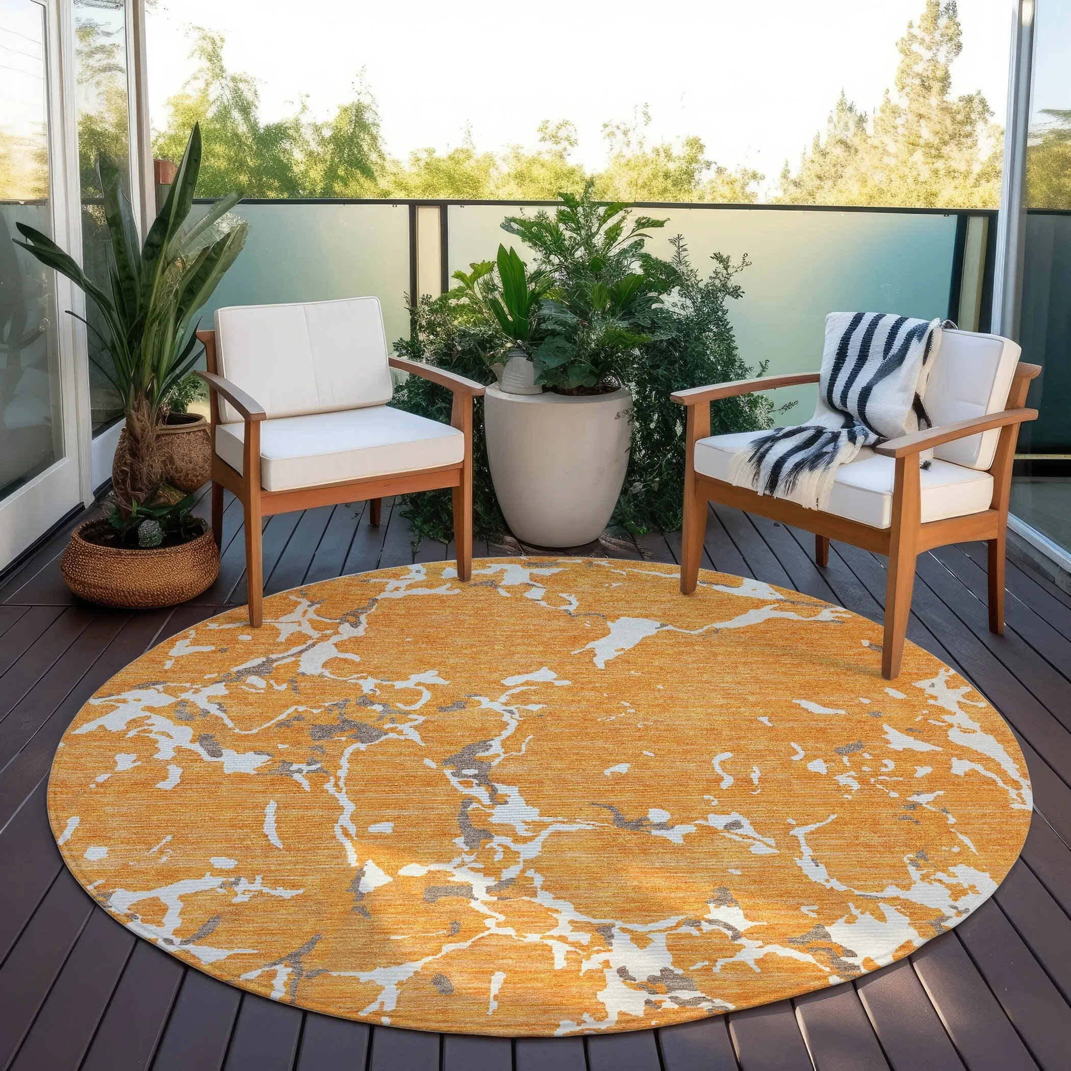 Machine Washable Indoor/ Outdoor Abstract Camo Chantille Rug