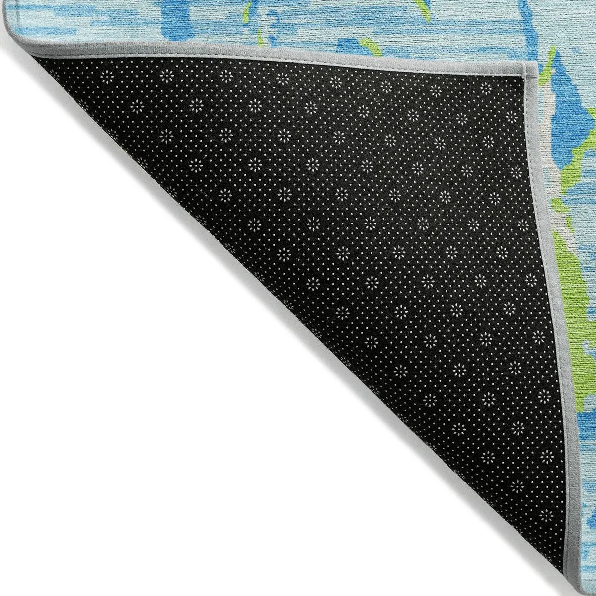 Machine Washable Indoor/ Outdoor Abstract Camo Chantille Rug