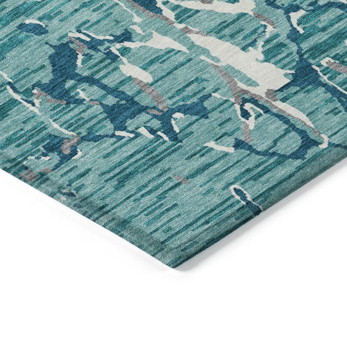 Machine Washable Indoor/ Outdoor Abstract Camo Chantille Rug