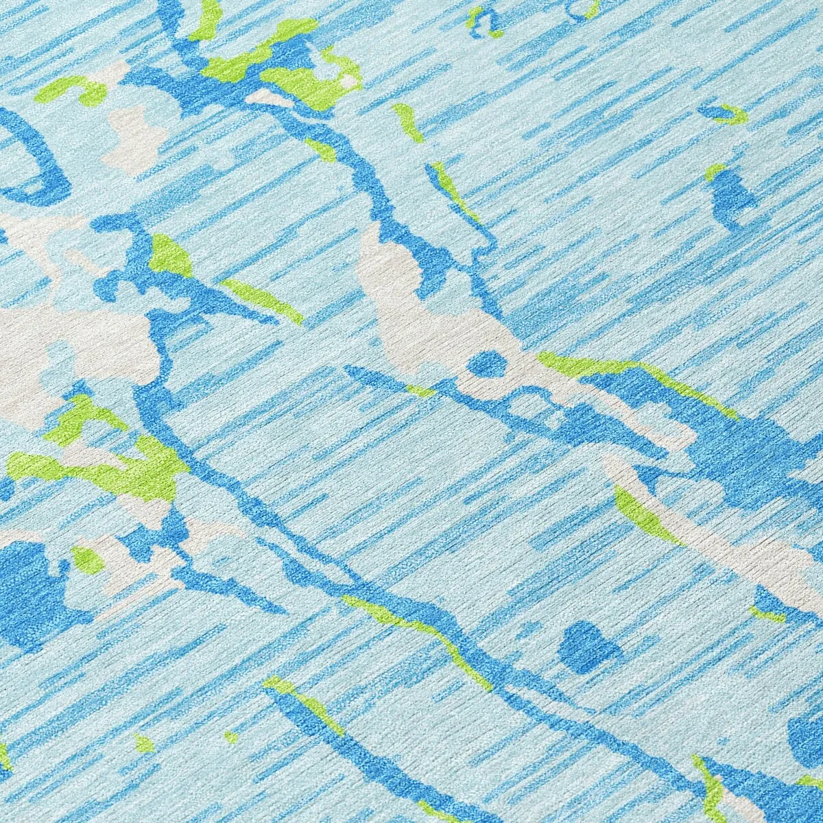 Machine Washable Indoor/ Outdoor Abstract Camo Chantille Rug