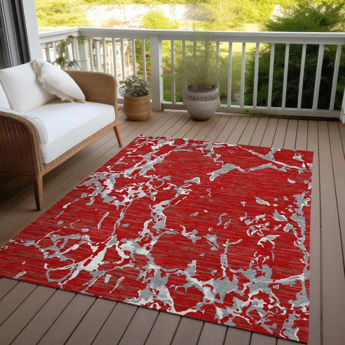 Machine Washable Indoor/ Outdoor Abstract Camo Chantille Rug