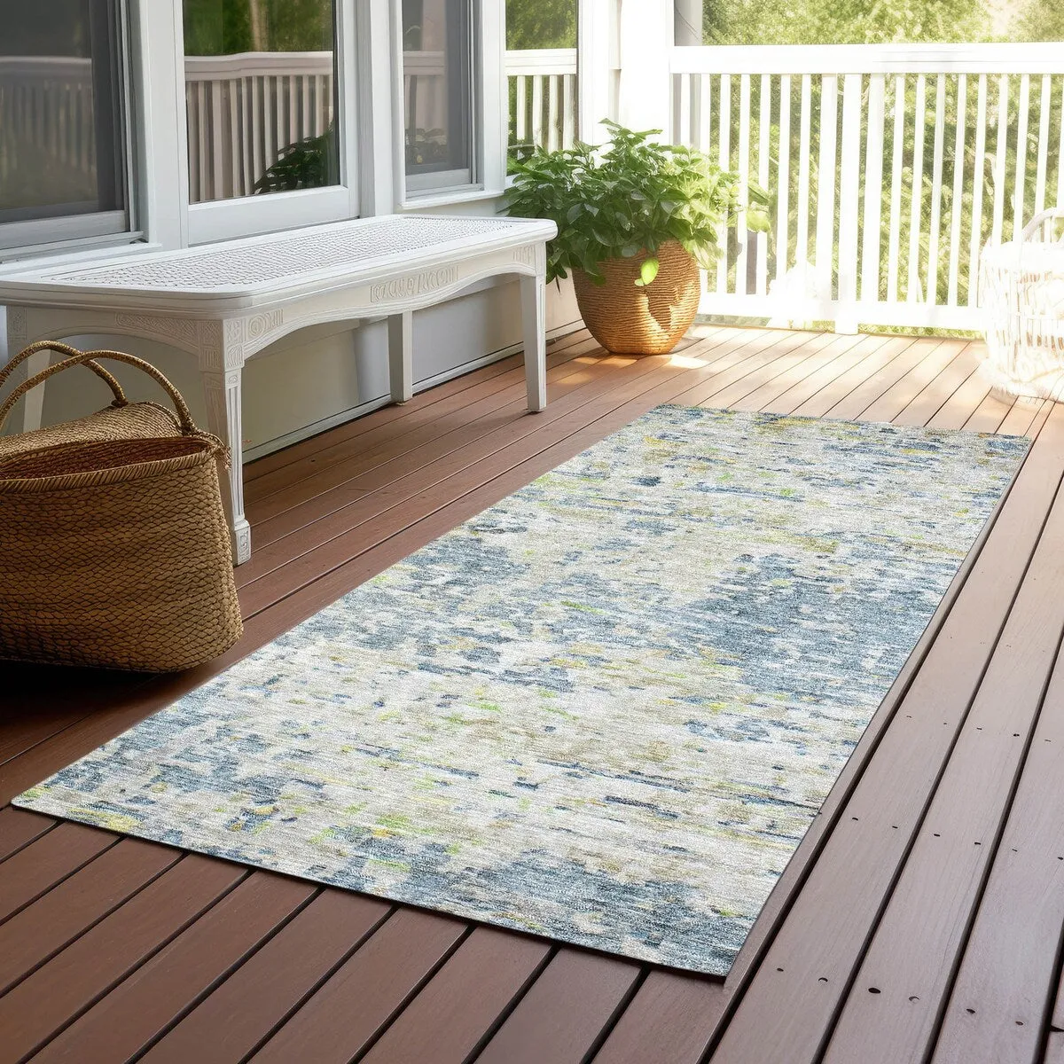 Machine Washable Indoor/ Outdoor Abstract Modern Chantille Rug