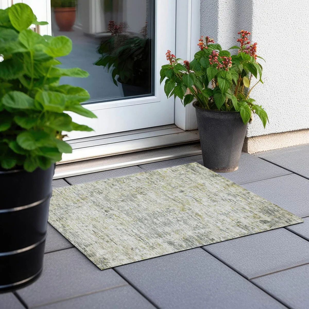 Machine Washable Indoor/ Outdoor Abstract Modern Chantille Rug
