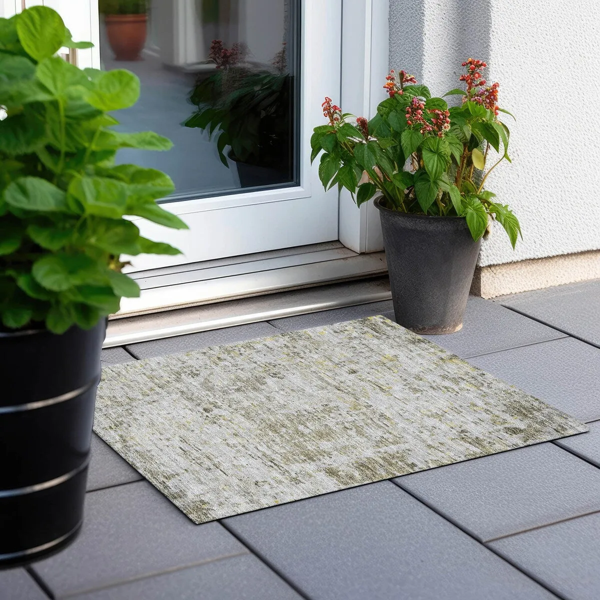 Machine Washable Indoor/ Outdoor Abstract Modern Chantille Rug