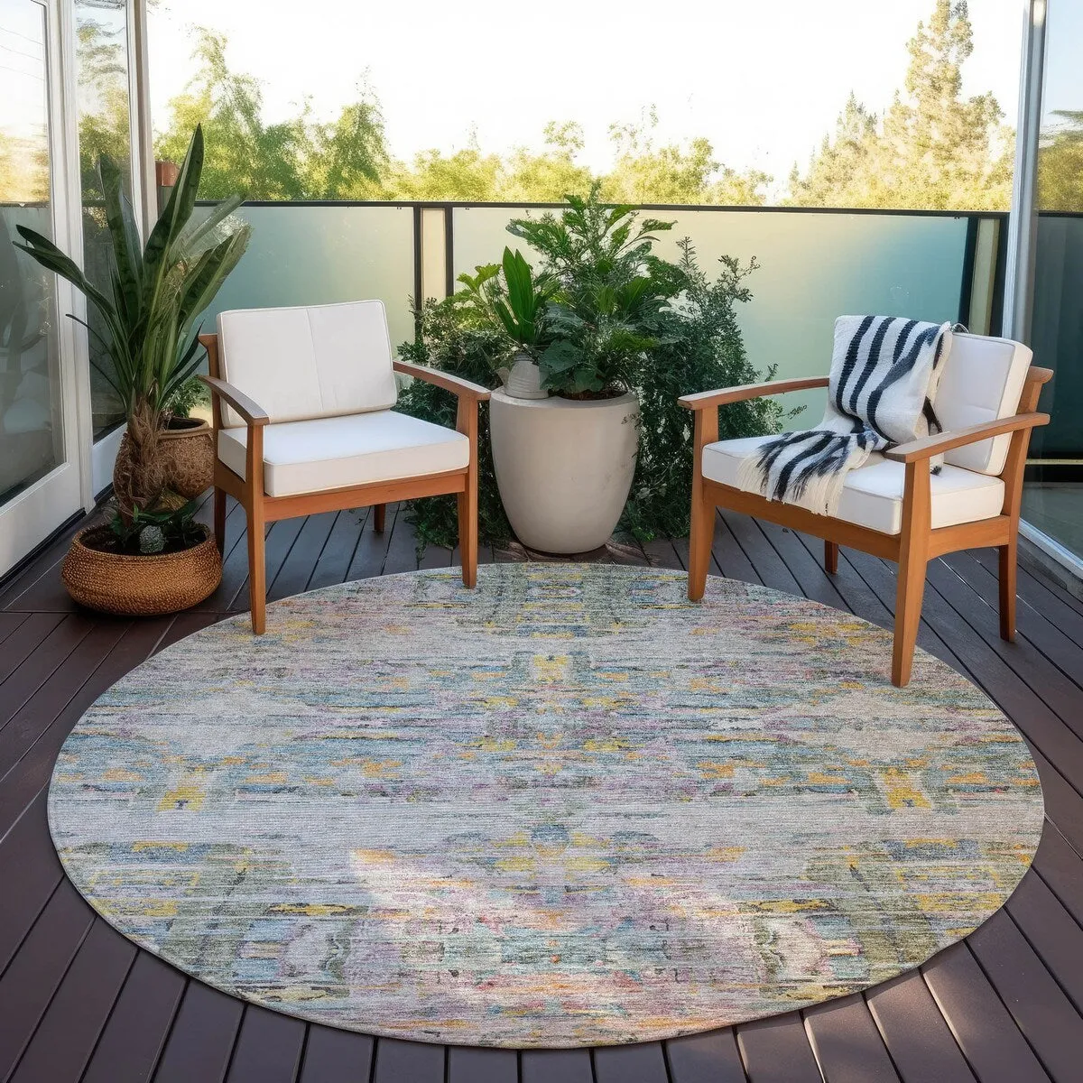 Machine Washable Indoor/ Outdoor Abstract Modern Chantille Rug