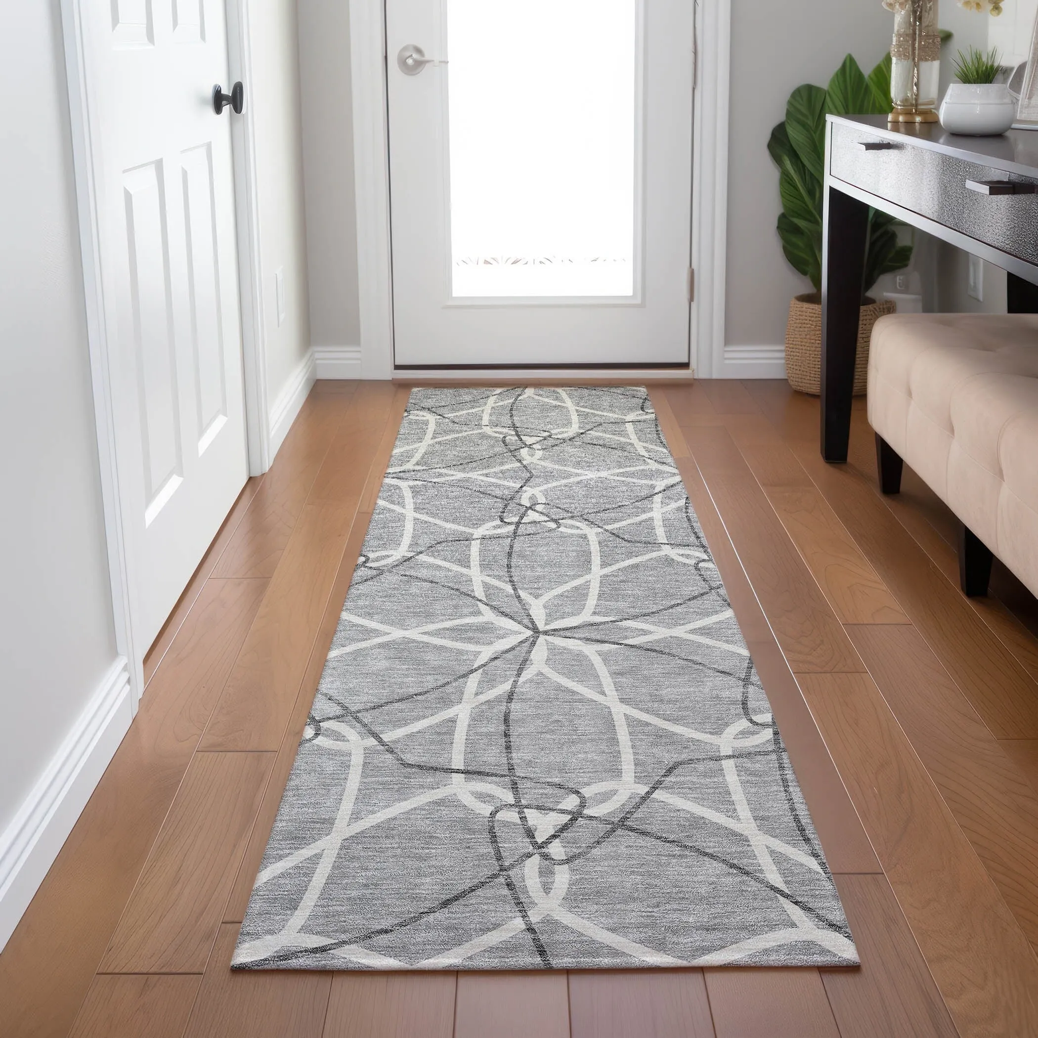 Machine Washable Indoor/ Outdoor Abstract Prism Chantille Rug